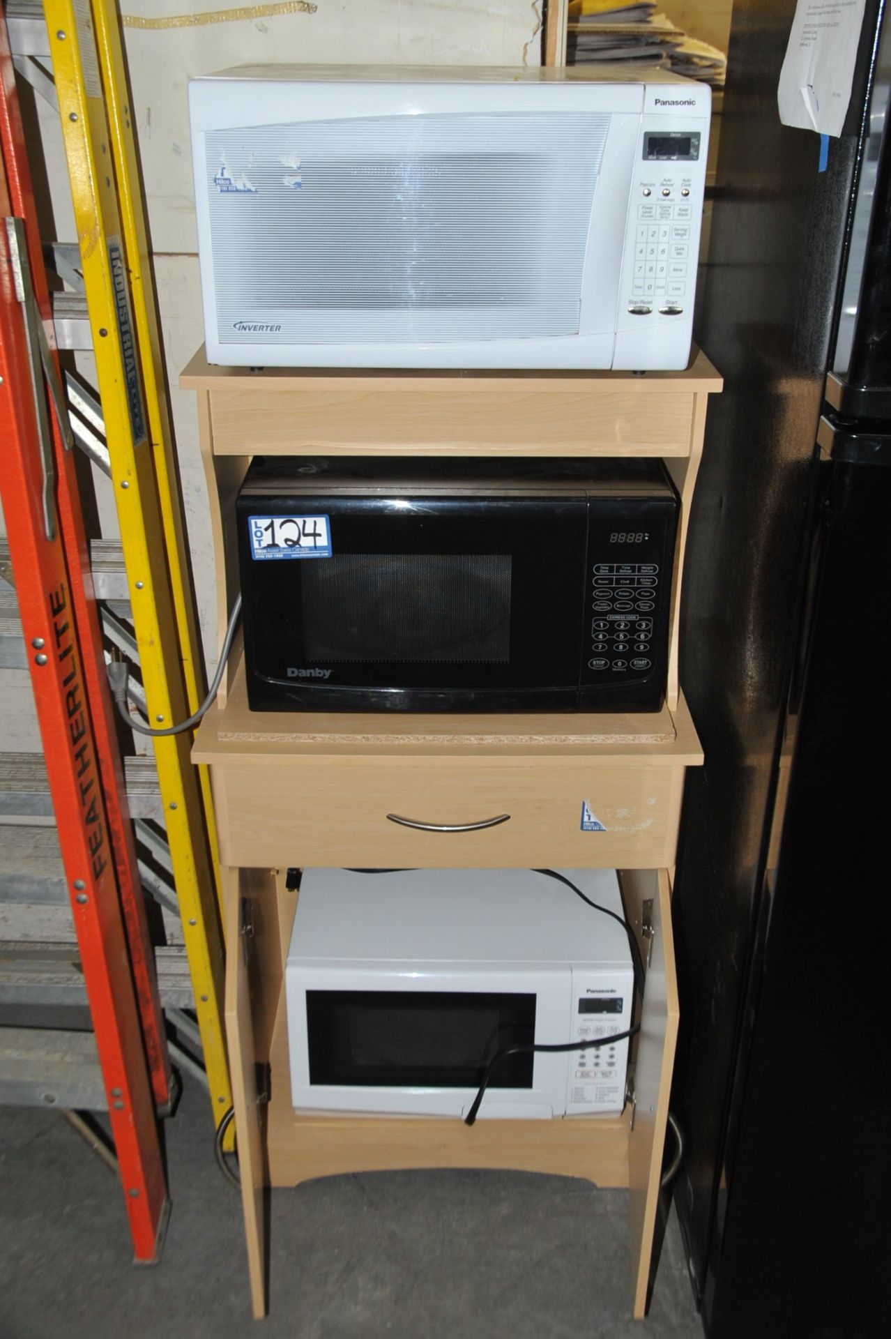 Lot of Assorted Stand w/ (3) Microwaves