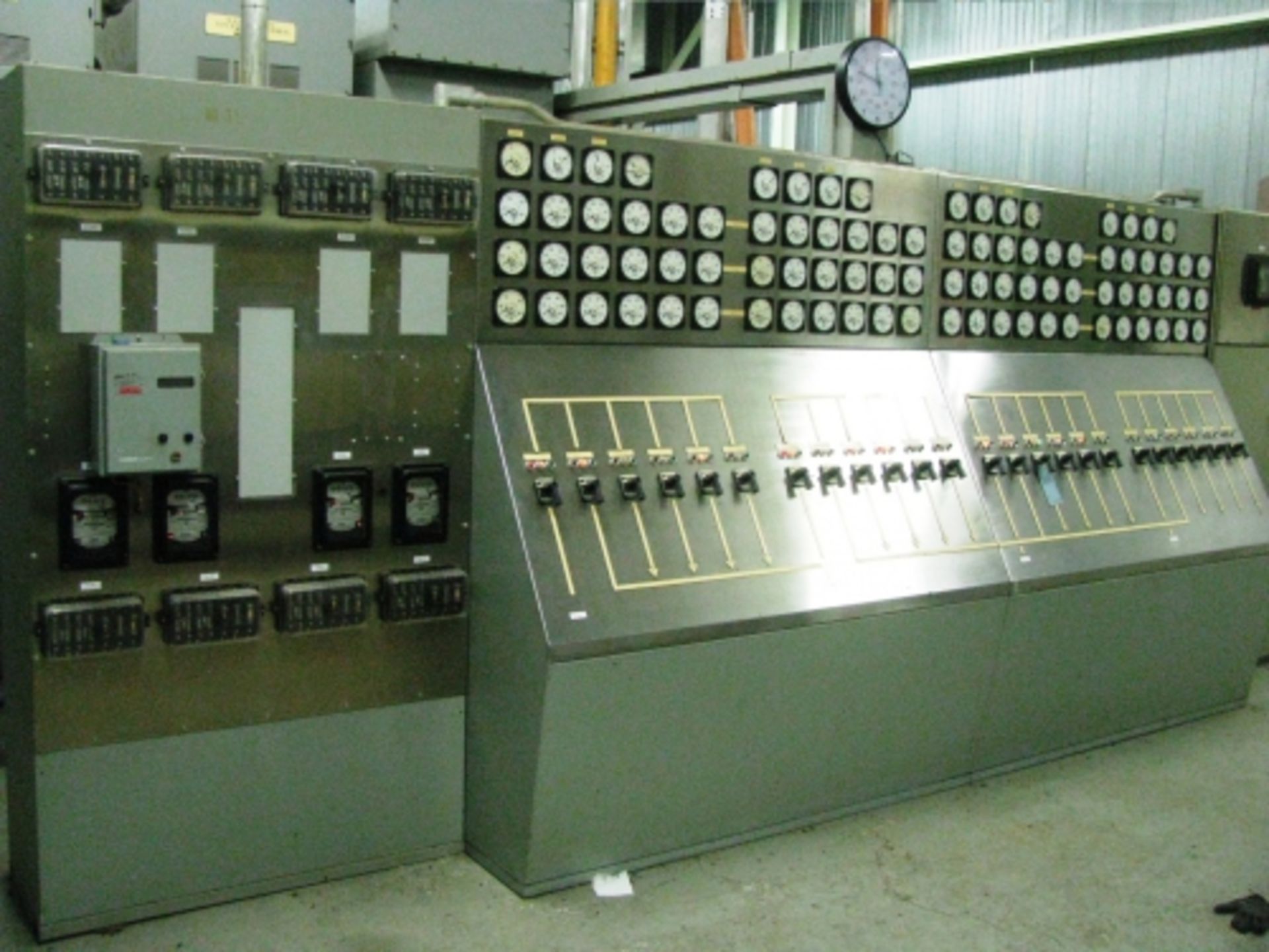 Complete High Voltage Power Distribution Center, Includes: (4) Rows ITE Feeder Breakers - 15,000 / - Image 9 of 15