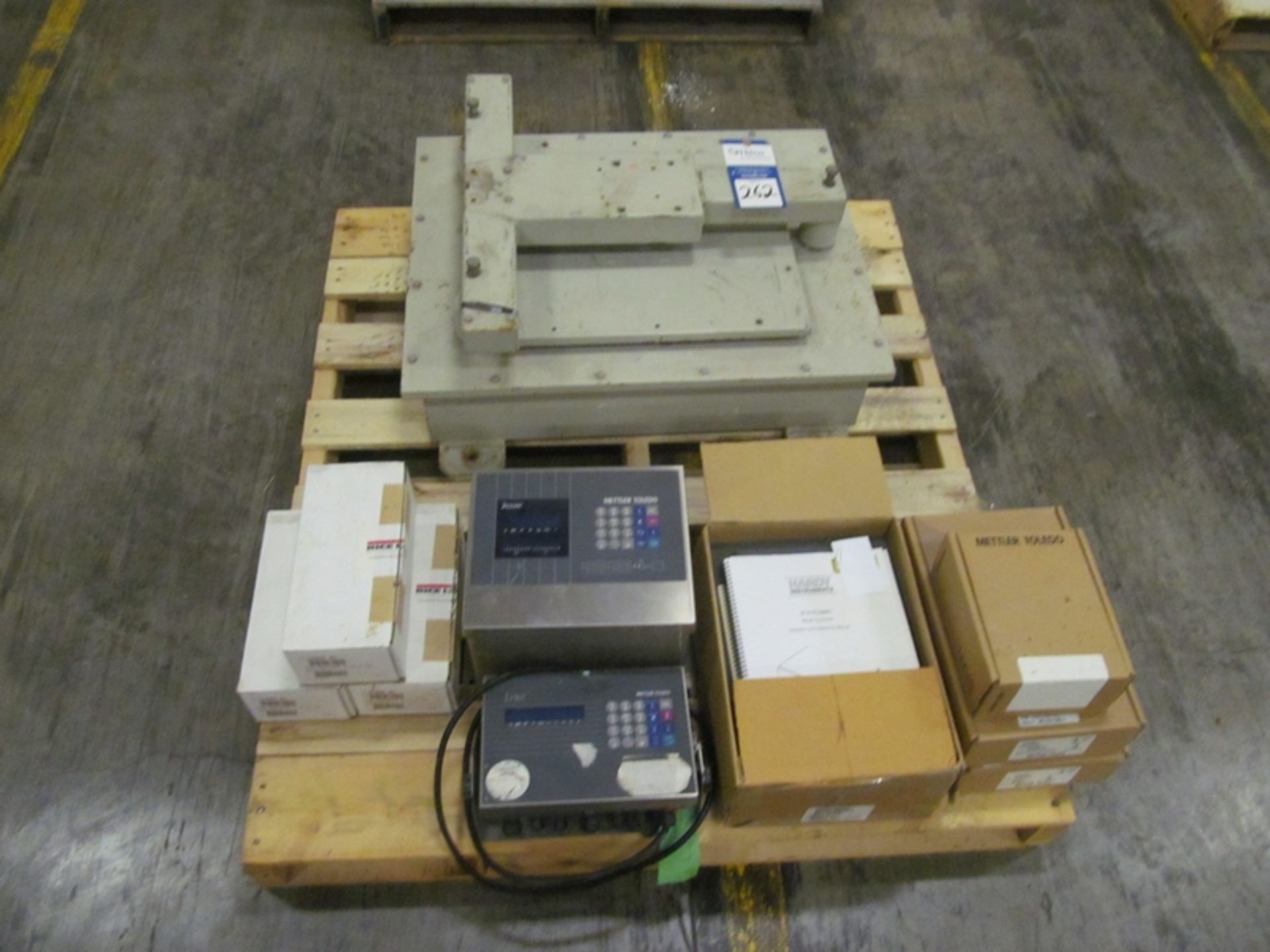 Skids Of Assorted K-Tron Load Cell Parts ; w/ (2) Mettler Toledo Scale Controls & (1) Hardy Scae - Image 2 of 2