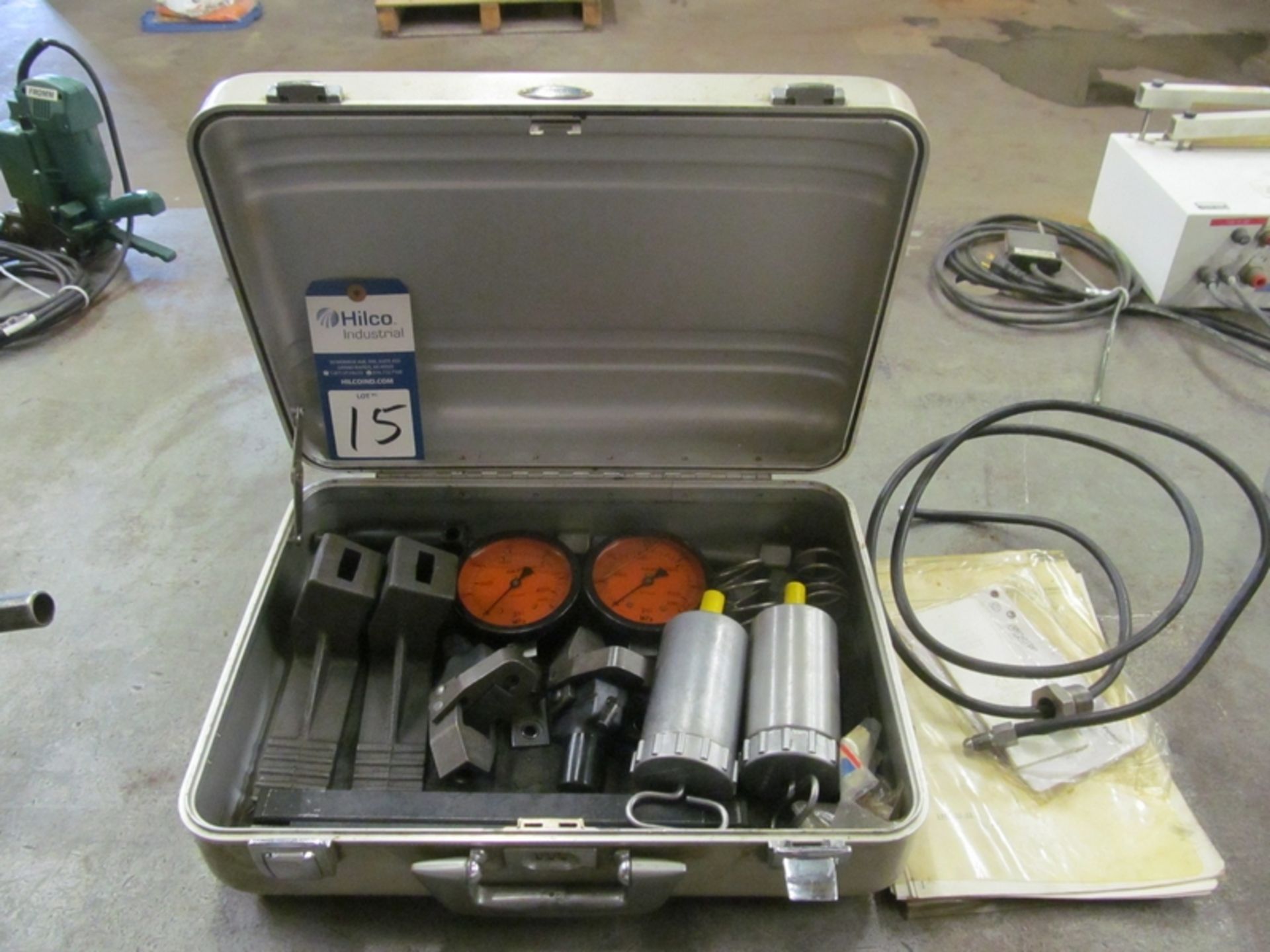 SKF Oil Injection Kit