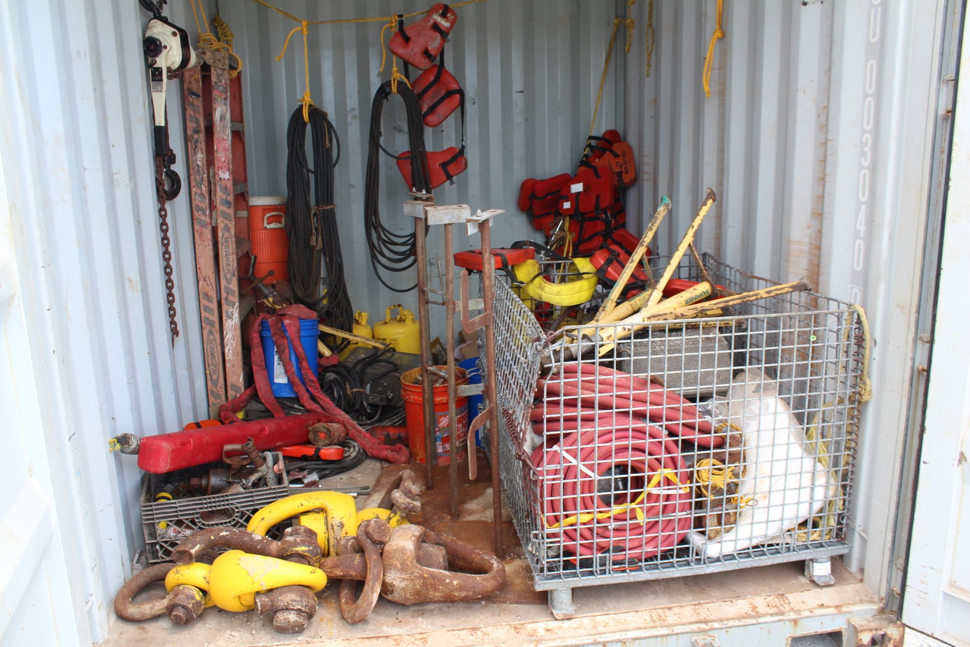 Container Of Miscellaneous Marine Equipment & Tools ; 10' Container # 96 - Image 2 of 5