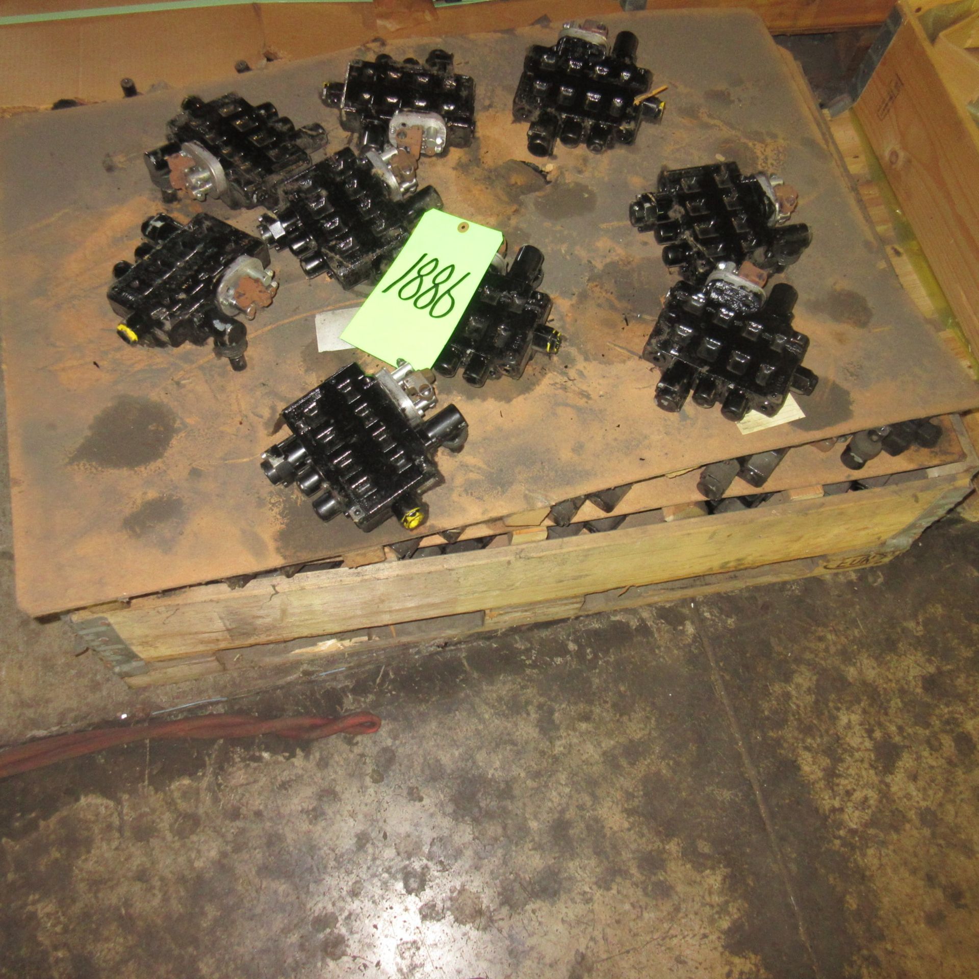 Pallet Nimco No. 109482S Hydraulic Valve Spare Parts (New); Approx. 70