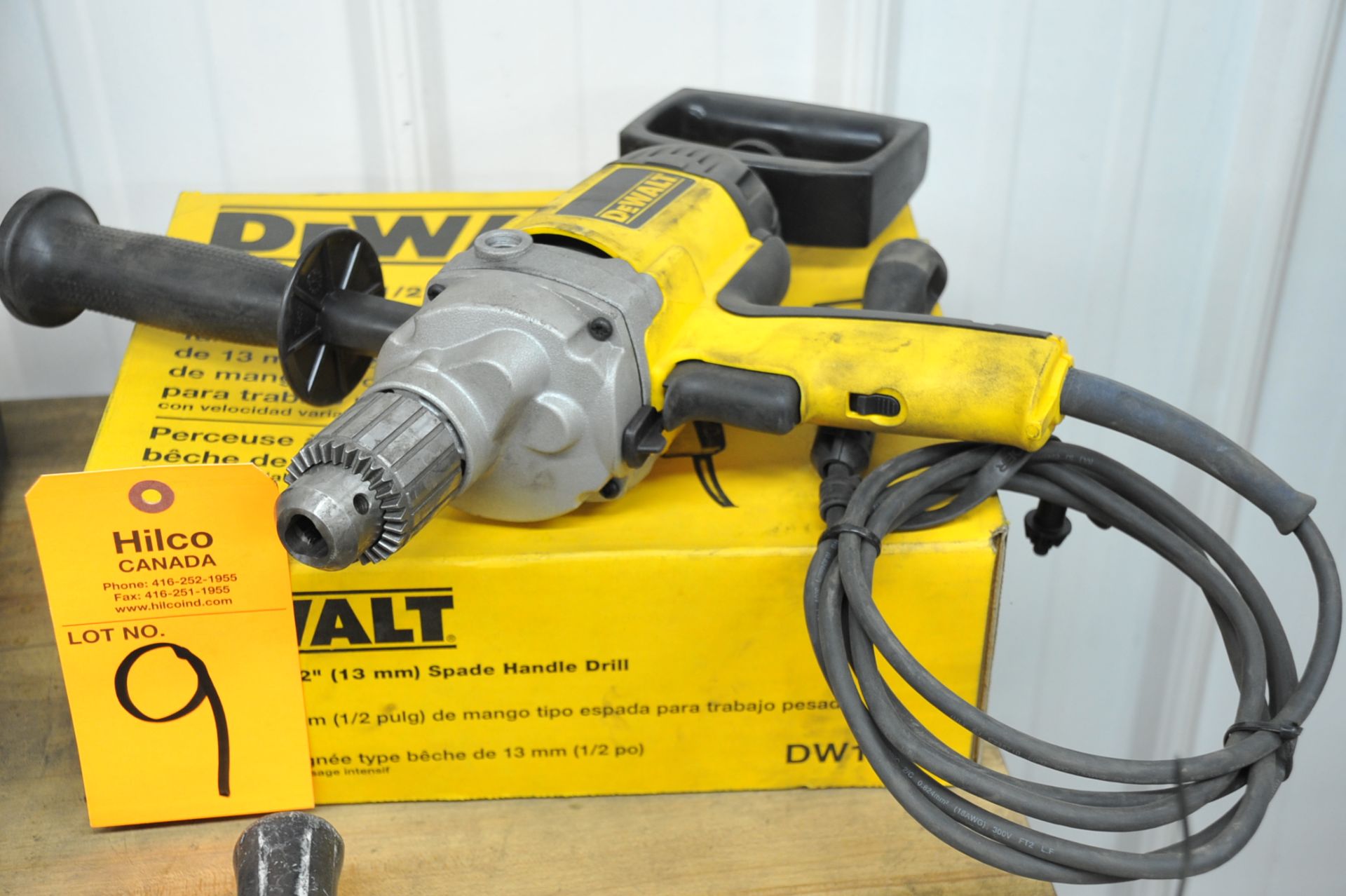 DeWalt HD 1/2" Spade Handle Drill