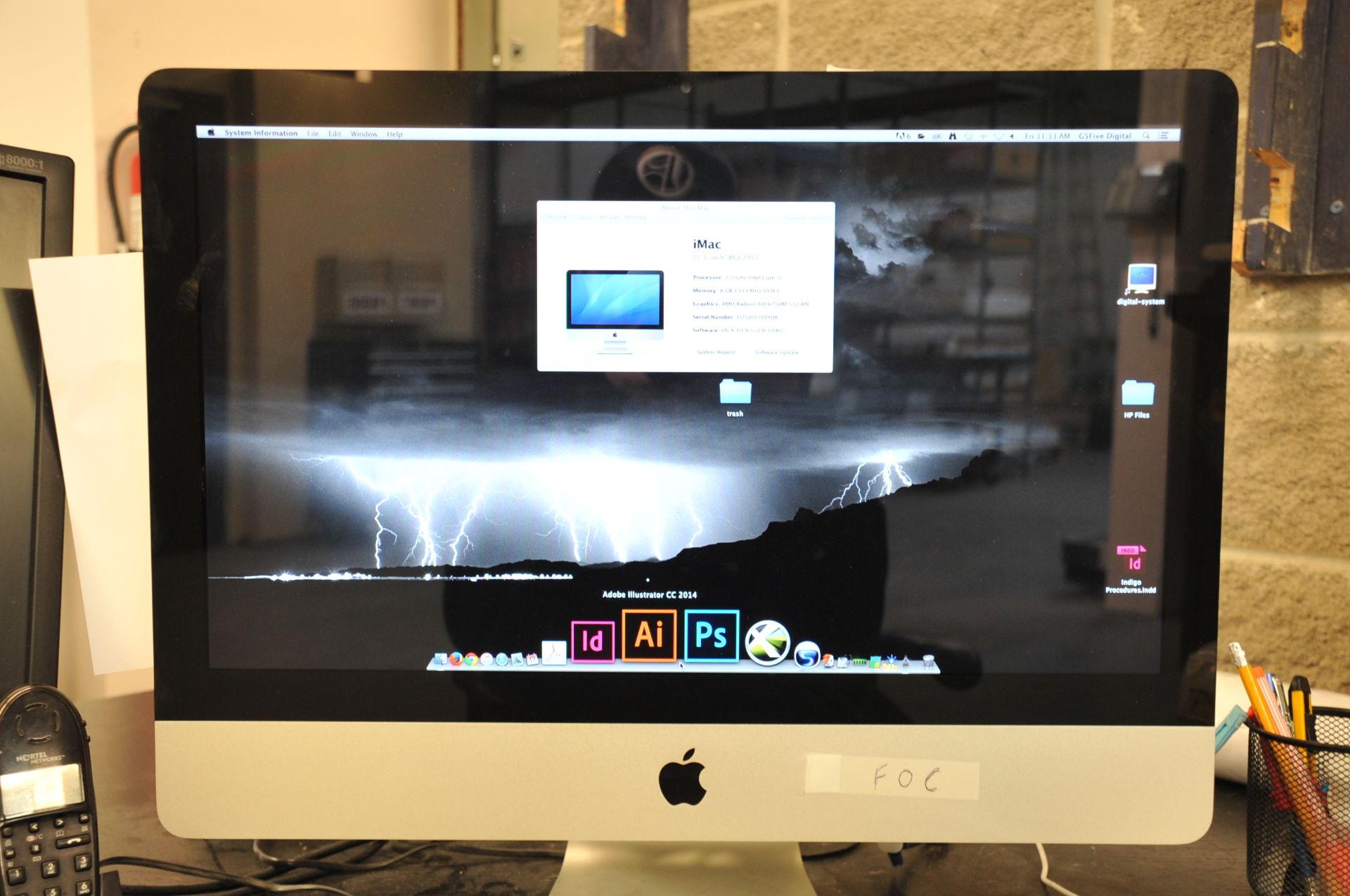 iMac 21.5" 8Gb, HD 6750, 512 Mb Graphics Card Computer; Loaded with Software