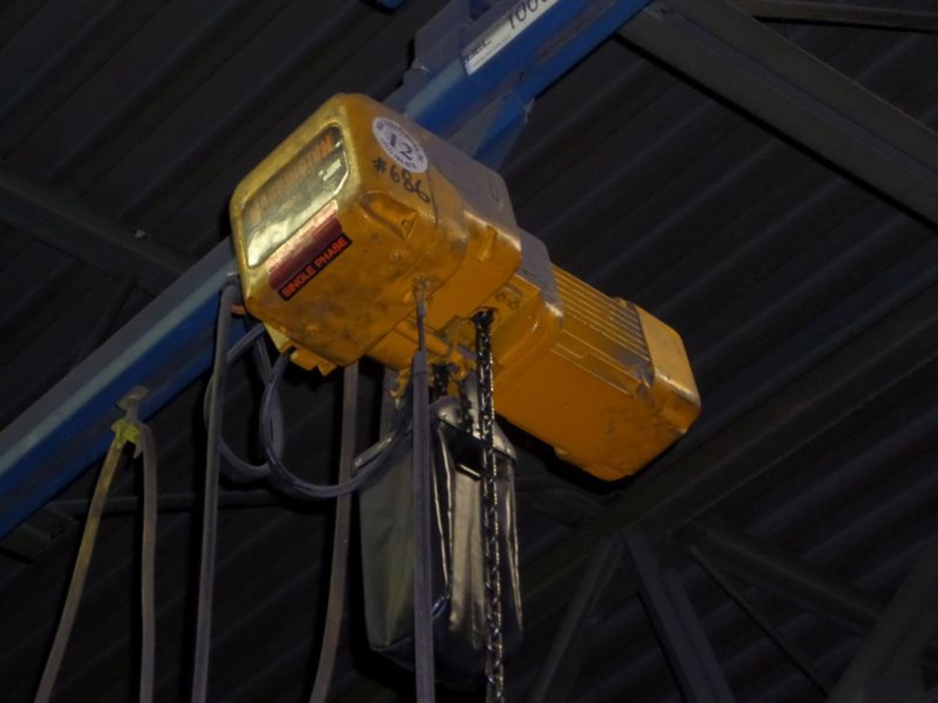 1/2 TON ELECTRIC HOIST