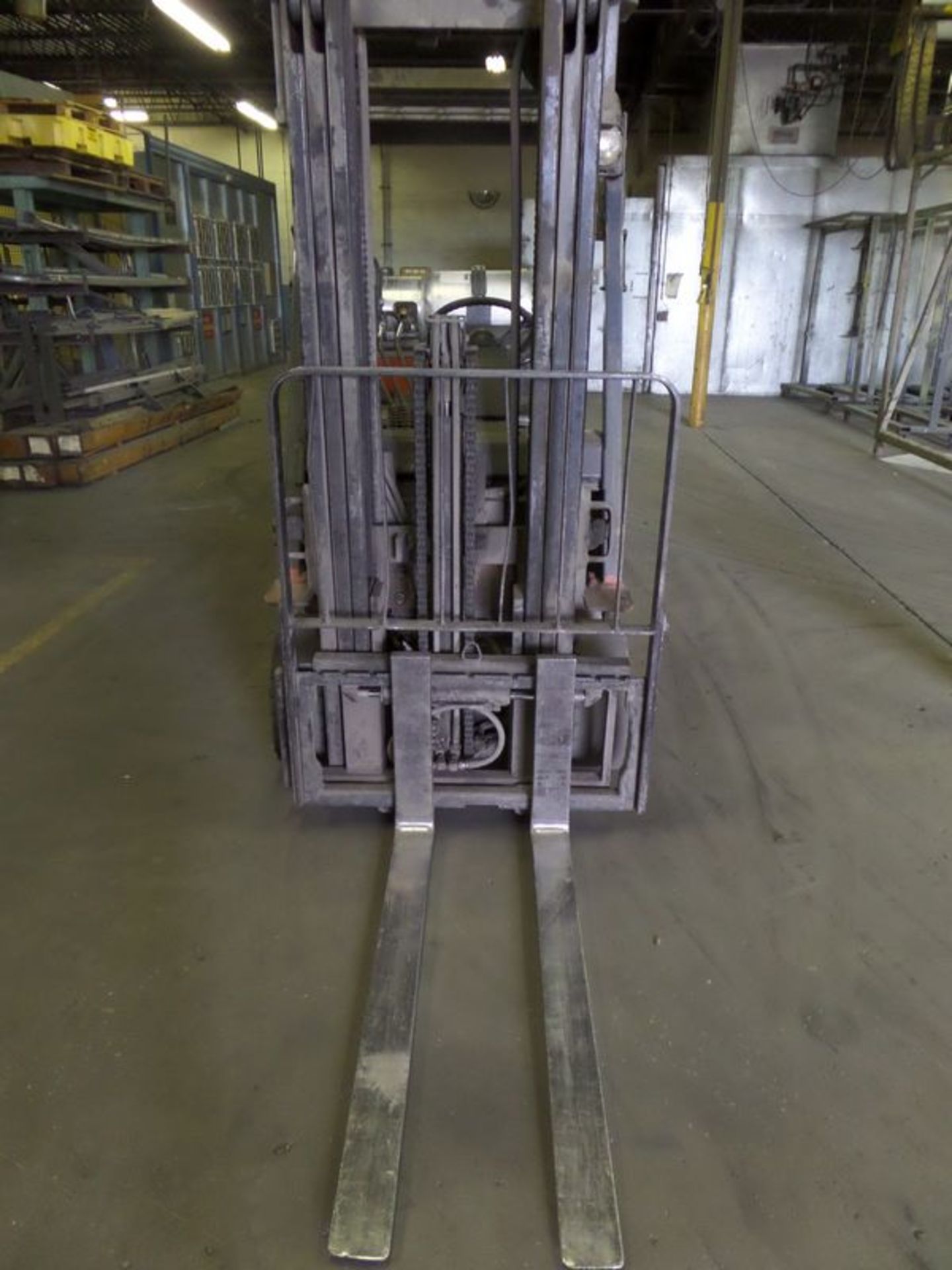 FORK LIFT - Image 5 of 5