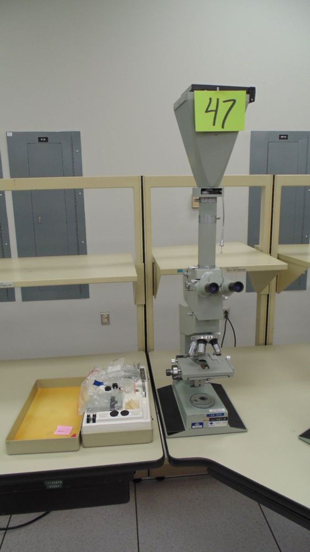 AUS JENNA , MEASUREMENT MICROSCOPE