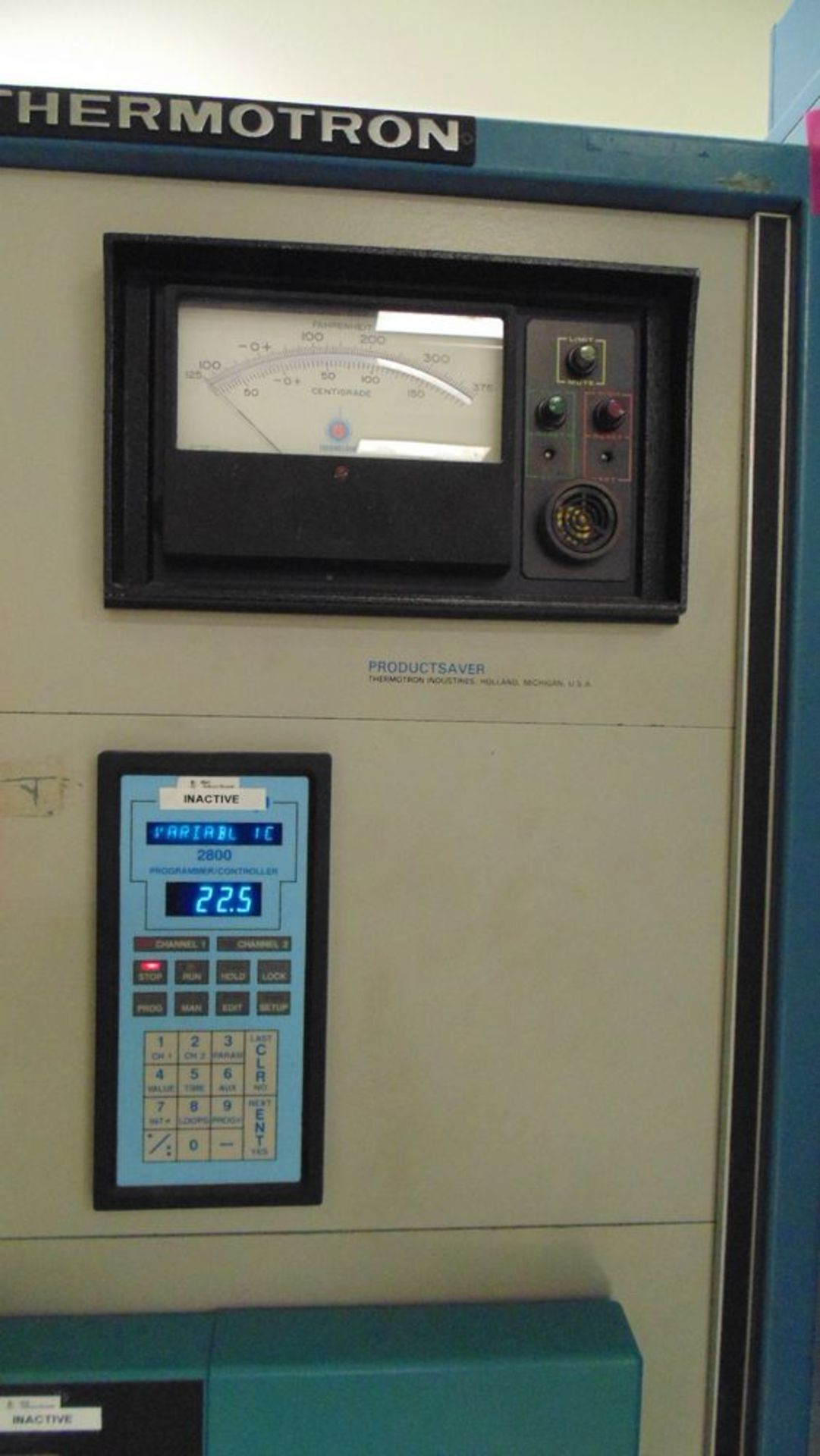 THERMOTRON , MODEL SM -32C , TEST CHAMBER - Image 3 of 3