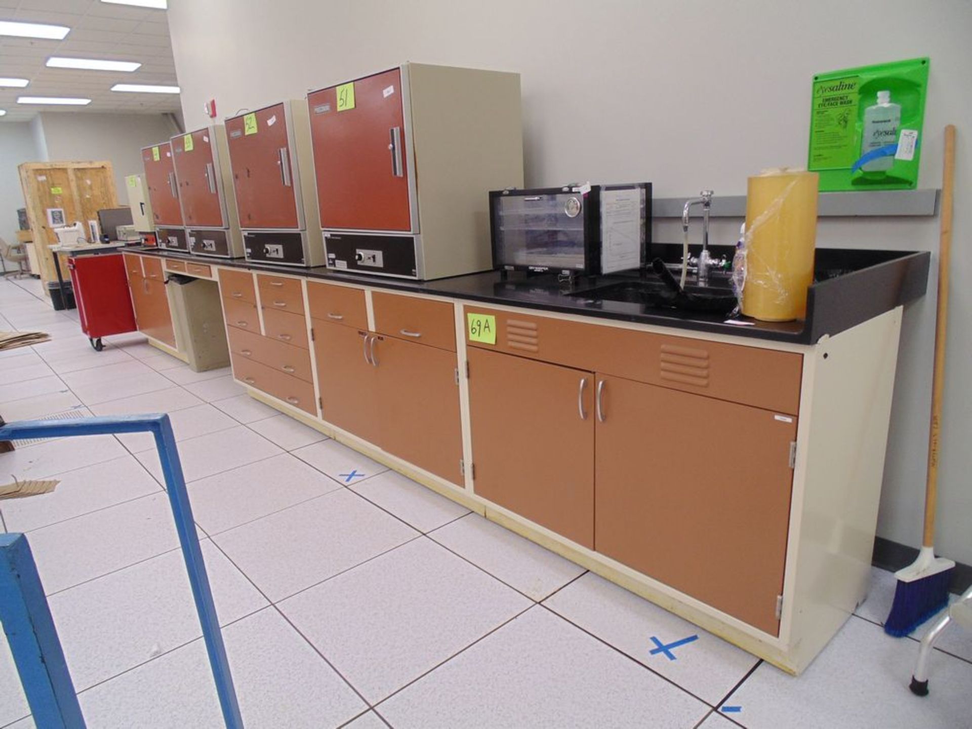 QUALITY CONTROL LAB STATIONS