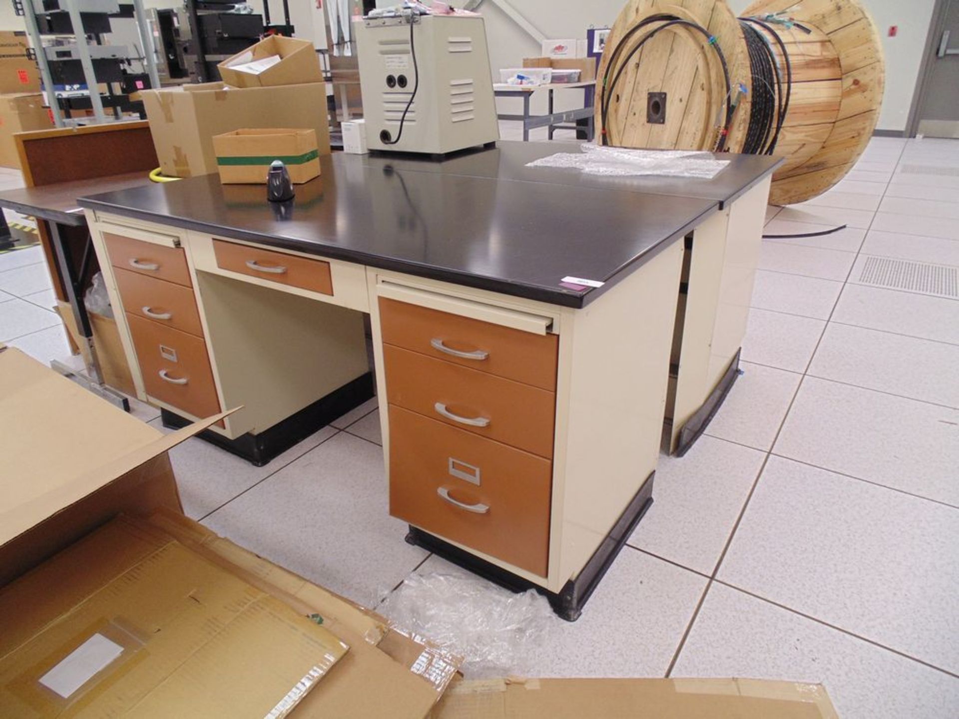 QUALITY CONTROL LAB STATIONS - Image 2 of 3