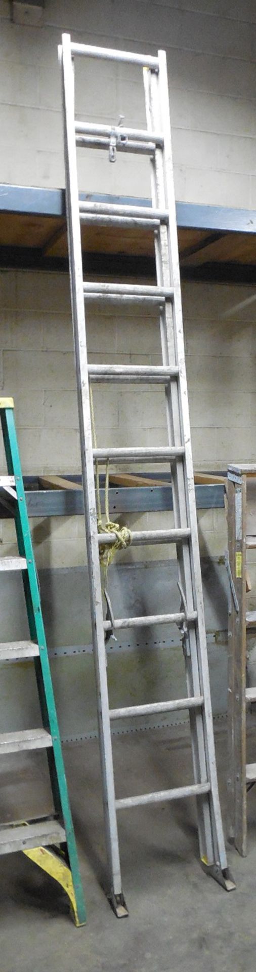 20' ALUMINUM EXTENSION LADDER