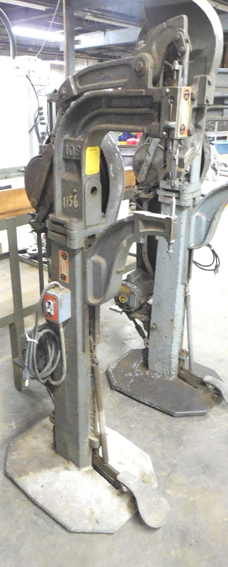 STIMPSON MOD.10S AUTO-FEED TUBULAR RIVET MACHINE