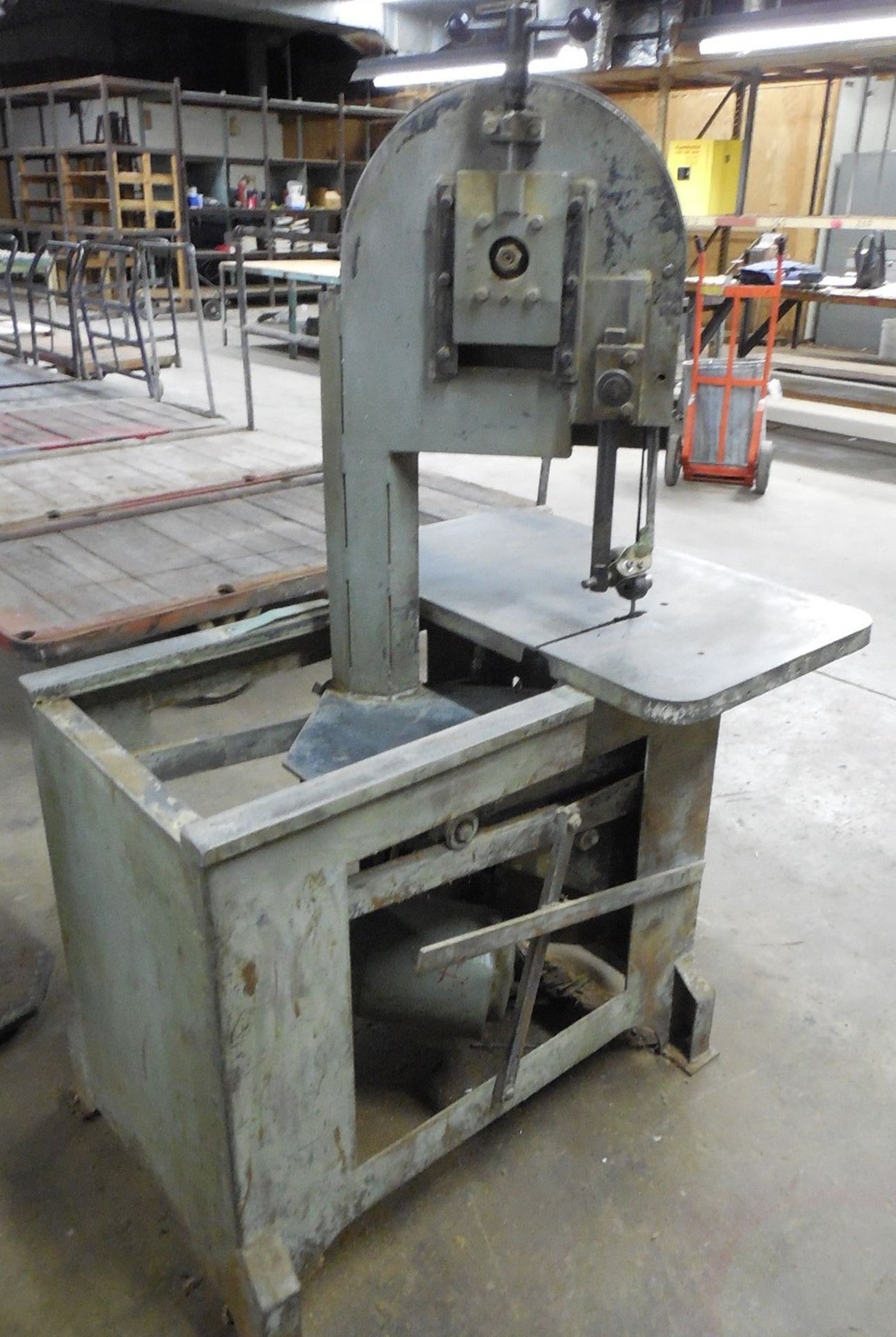 ROLL-IN VERTICAL BAND SAW-S/N 3656, 18.5" x 30" Table, 1HP Motor, 220/440/3/60 - Image 2 of 2