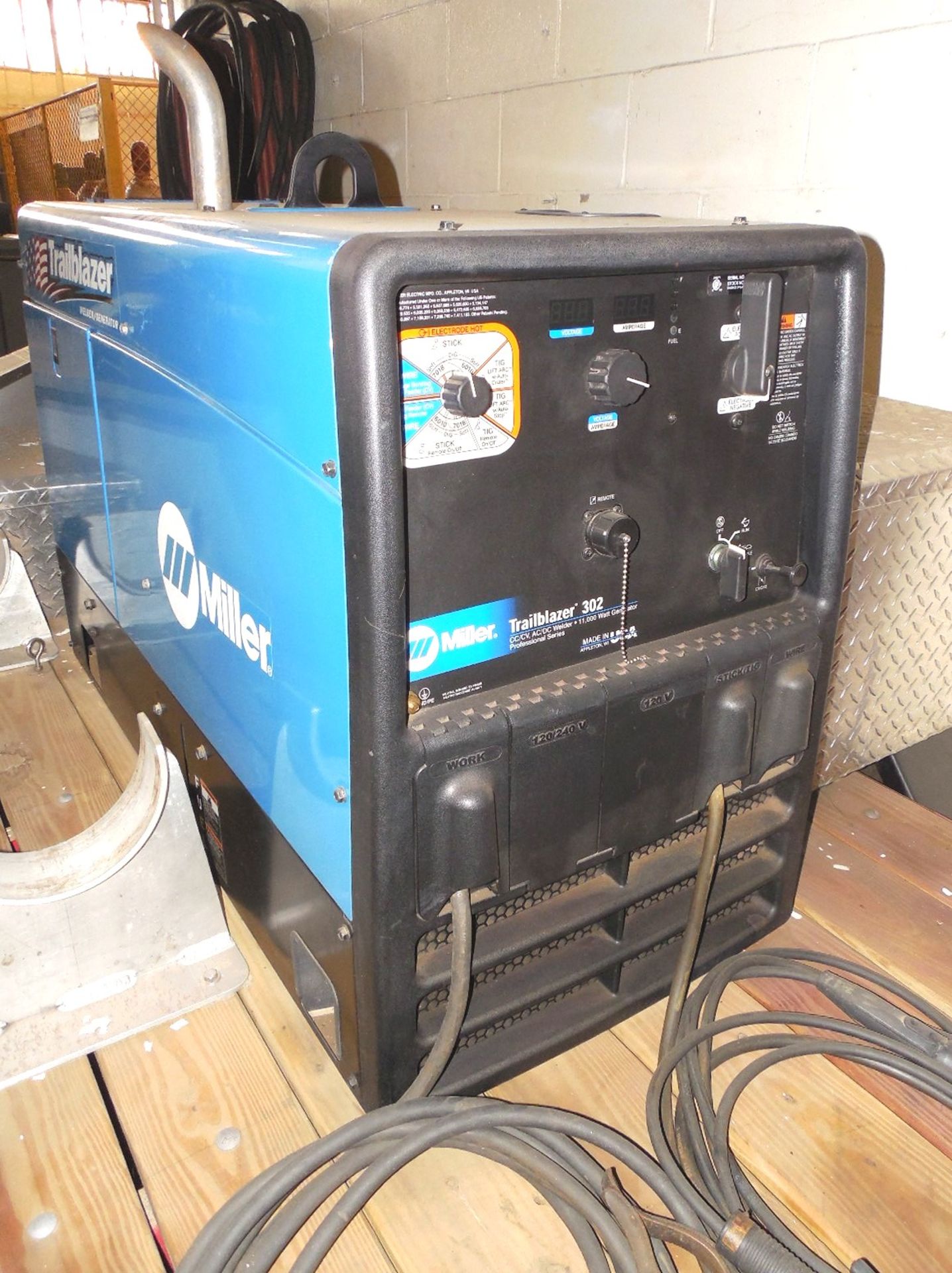 MILLER TRAILBLAZER 302 WELDER/ GENERATOR- 11,000 Watt, Kohler Engine