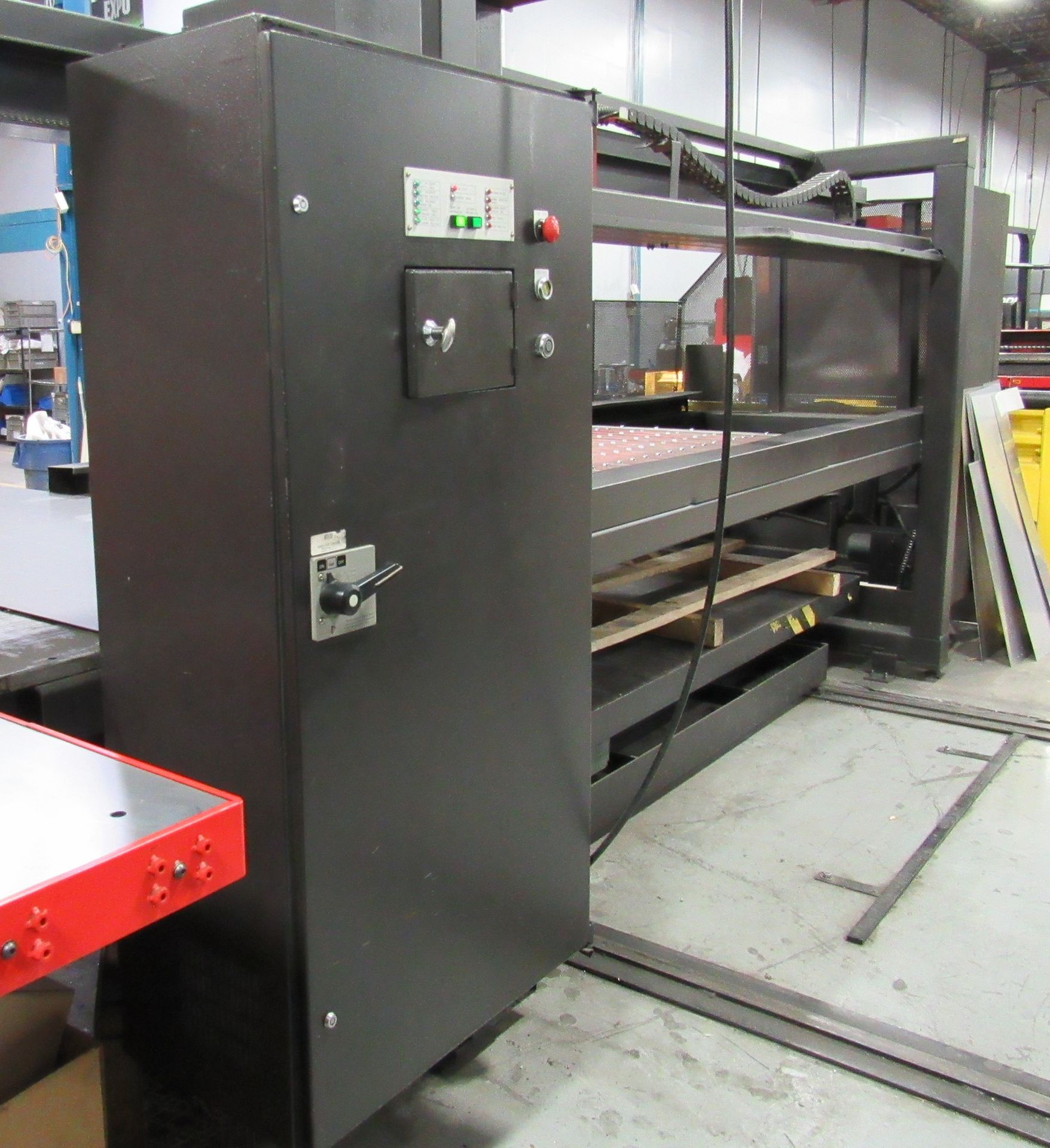 AMADA MOD. AS410 MATERIAL STORAGE 6 SHELF LOAD SYSTEM & MOD.UL410 AUTO MATERIAL LOAD/UNLOAD SYSTEM - Image 2 of 7