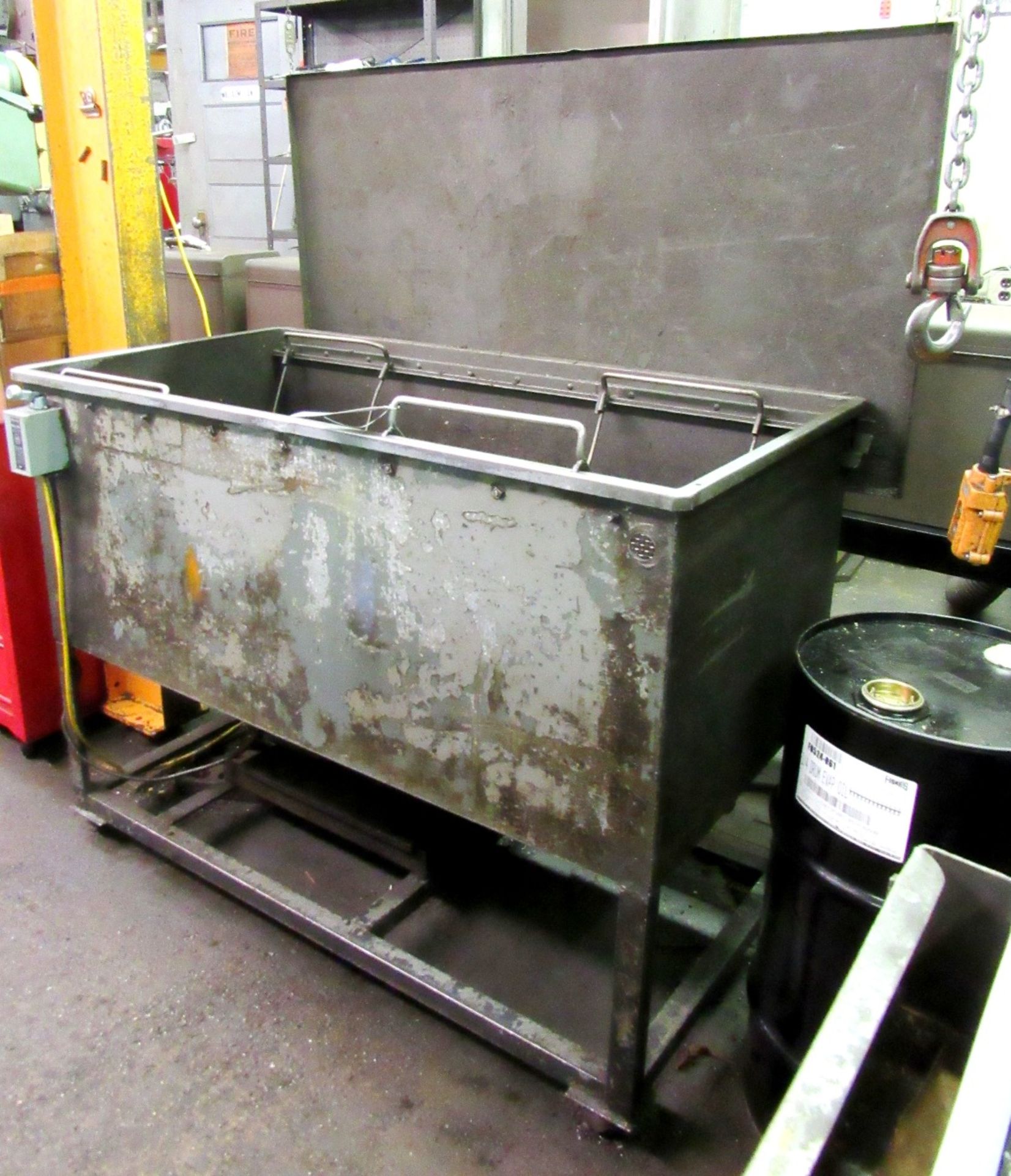 25.5" x 49.5" x 37"  Electric Degreasing Tank