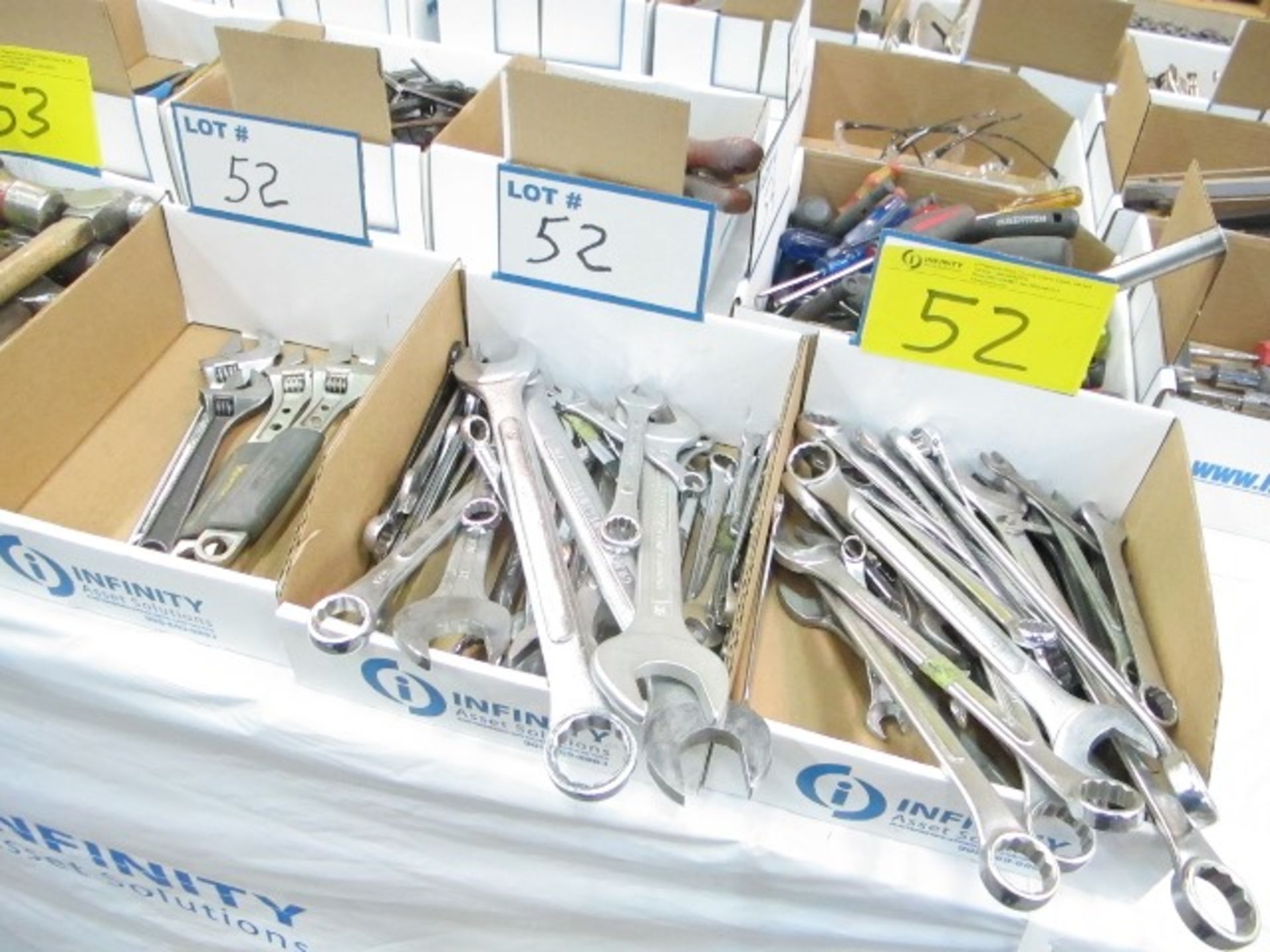 QUANTITY OF WRENCHES AND ADJUSTABLE WRENCHES (3 BOXES)