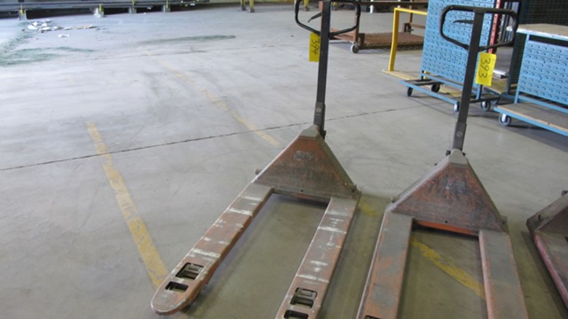 PALLET JACK 5,000 LB CAP.