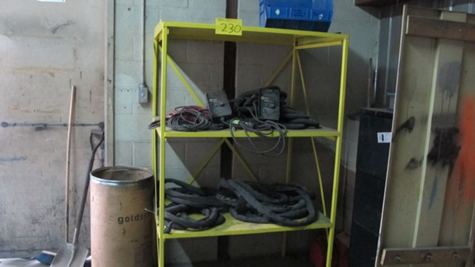 METAL RACK W/WELDING CABLES AND OPTIMUM REMOTE PULSING PENDENT CONTROLS