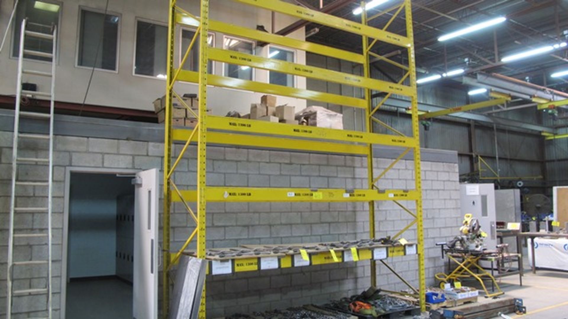 SECTIONS OF PALLET RACKS IN ENTIRE WAREHOUSE (219 CROSSBEAMS UP TO 12'L 45 UPRIGHTS UP TO 18'T,