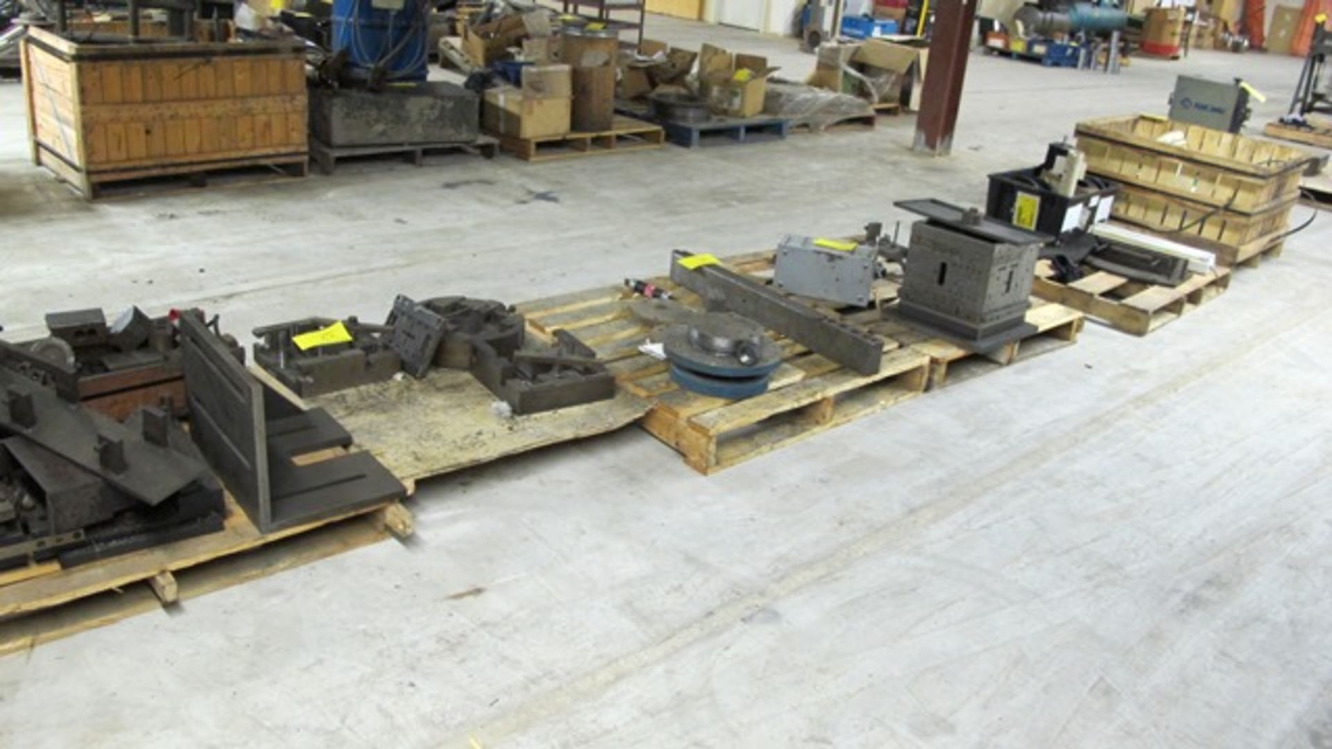 5 PALLETS OF ASSORTED MACHINE PARTS