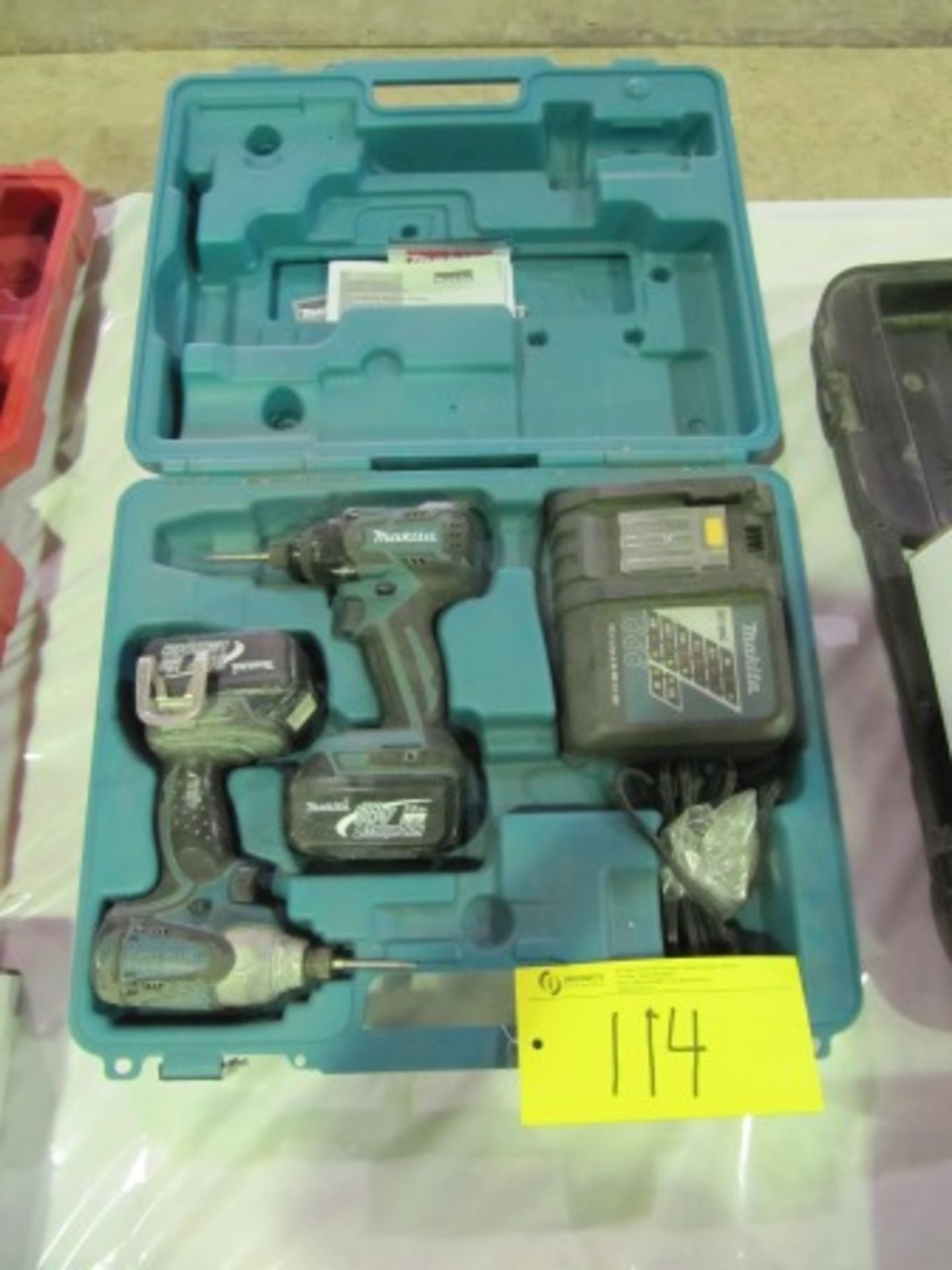 MAKITA DC18RC 18V CORDLESS SCREW GUNS, CHARGER, ETC.