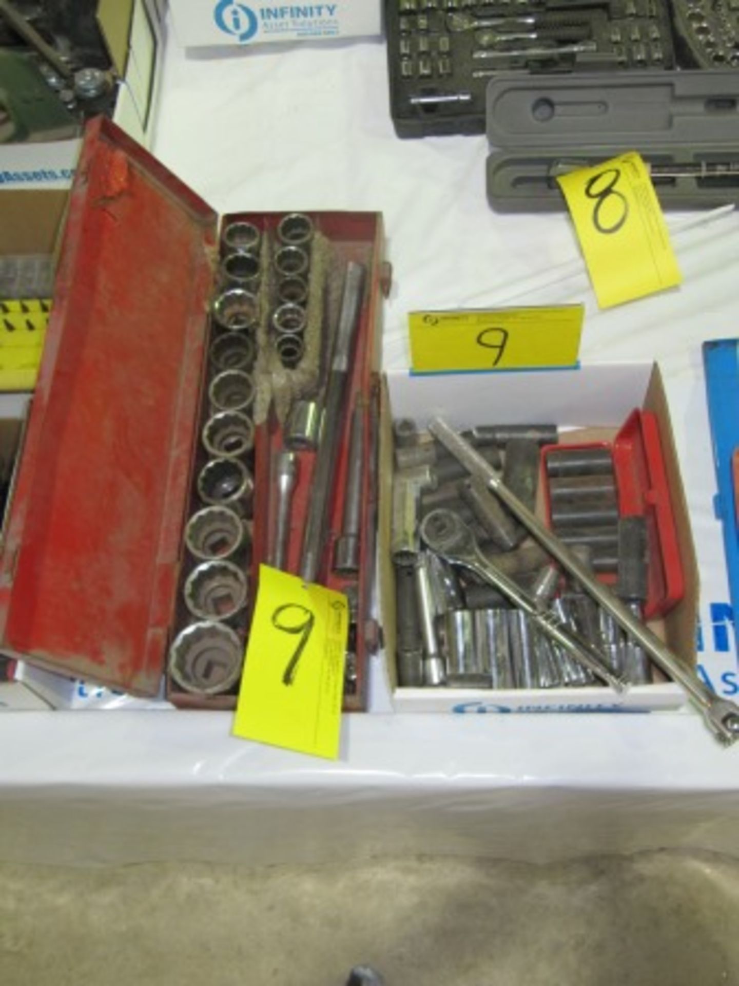 LOT ASST. UNITOOL 3/4" SOCKET SET, STANLEY 1/2" RATCHET, SOCKETS, ETC.