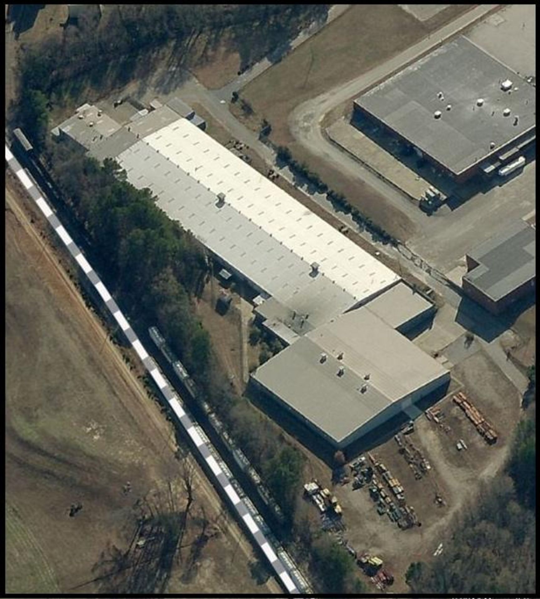 109 McNeill Rd, Sanford, NC 27330 145,636 SF Crane Served - Image 2 of 11