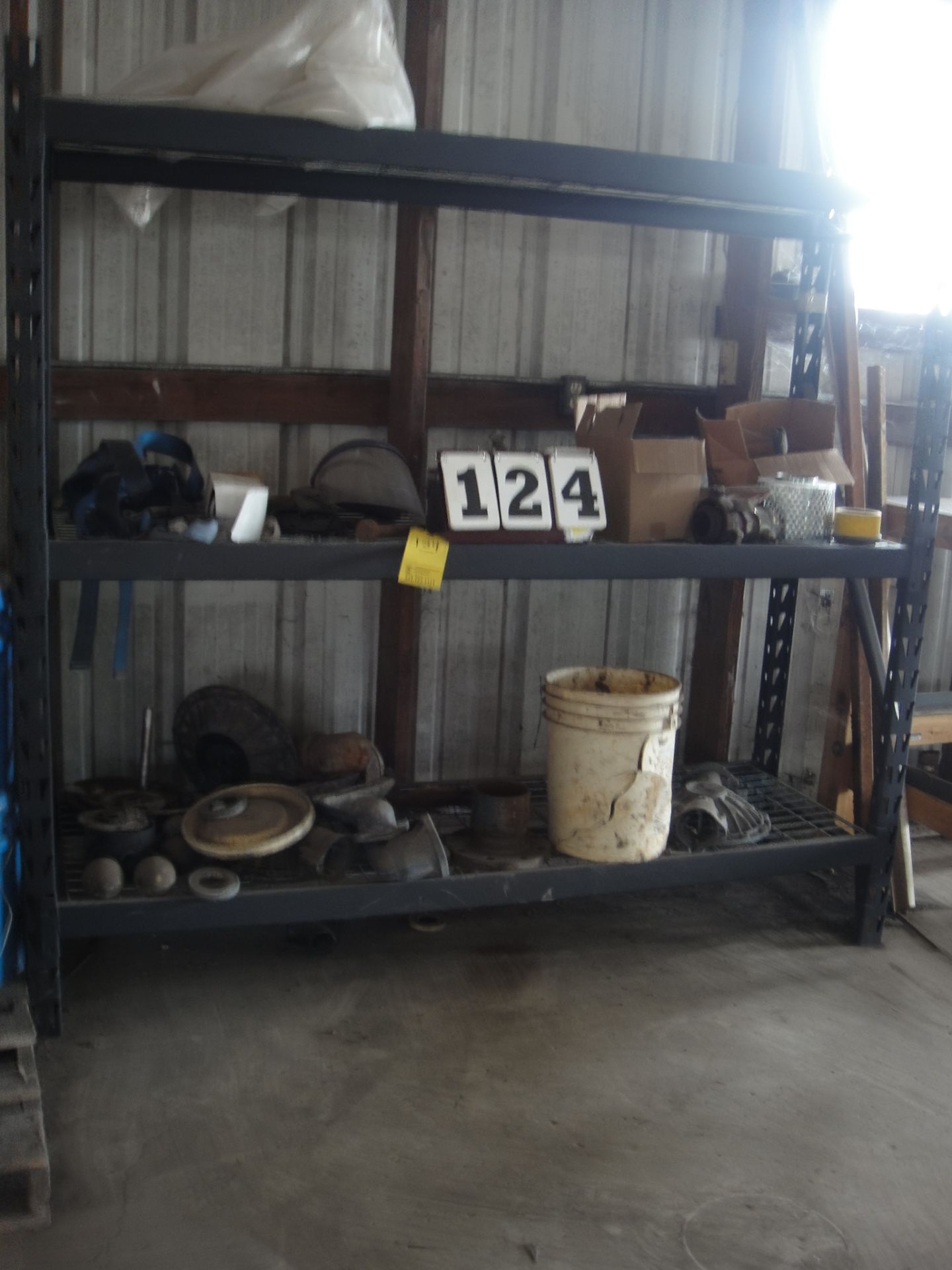 1 SECTION OF PALLET RACK W/ CONTENTS: HARNESS & PUMP PARTS