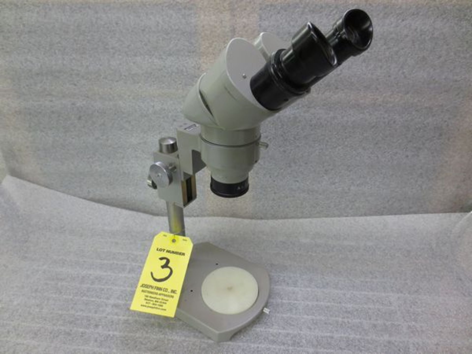 NIKON MICROSCOPE