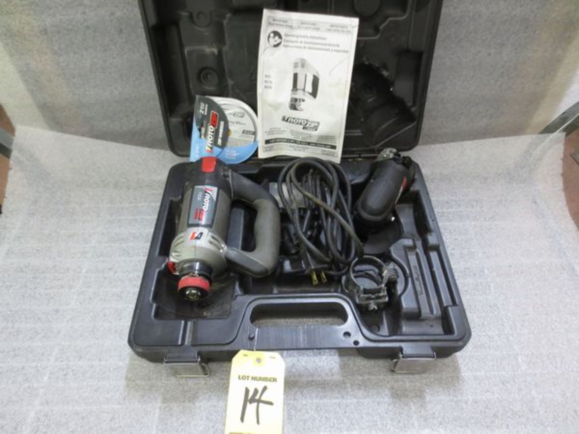 BOSCH RZ10 ROTO ZIP W/CASE