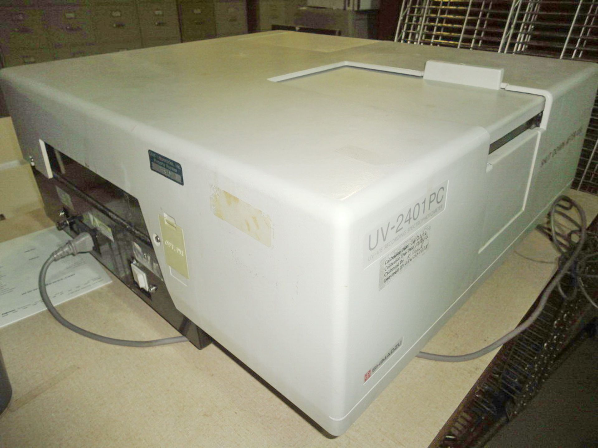 Shimadzu UV/VIS Spectrophotometer, Model UV2401 (PC) CAT 2062301-92, S/N A108. - Image 3 of 5