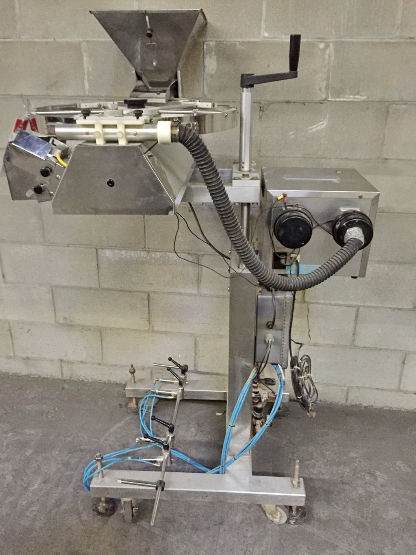 Dietz Semi Automatic Tablet/Capsule Filler, Model TCA2, SN 1147. - Image 6 of 6