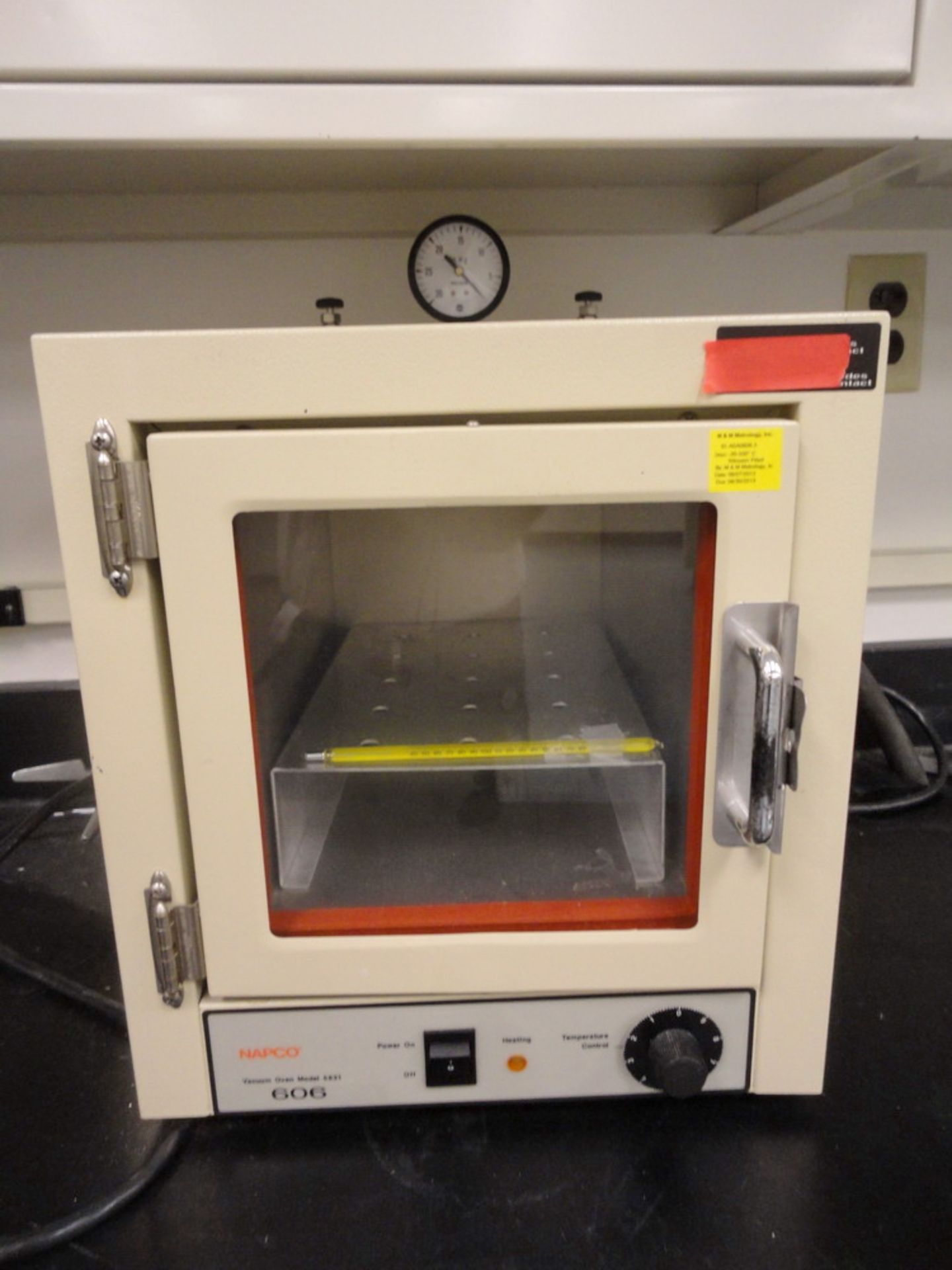 Precision/Napco Lab vacuum oven, Model 5831, S/N 602091165.