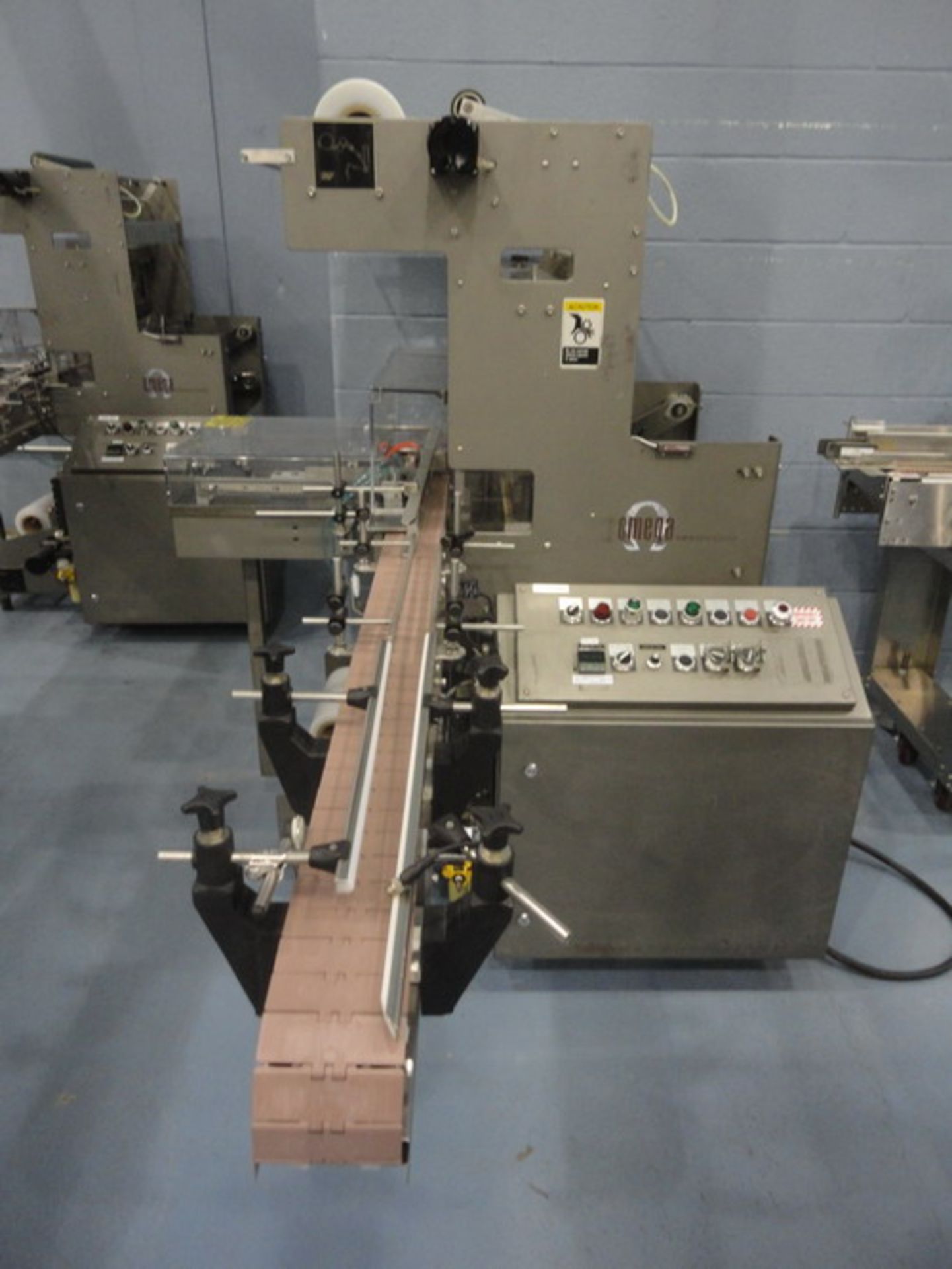 Omega Shrink Bundler, Model SL18, S/N 93-J16602. - Image 2 of 12