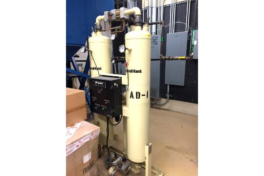 Ingersoll Rand Air Dryer, Model TZ220-EMS. - Image 1 of 3