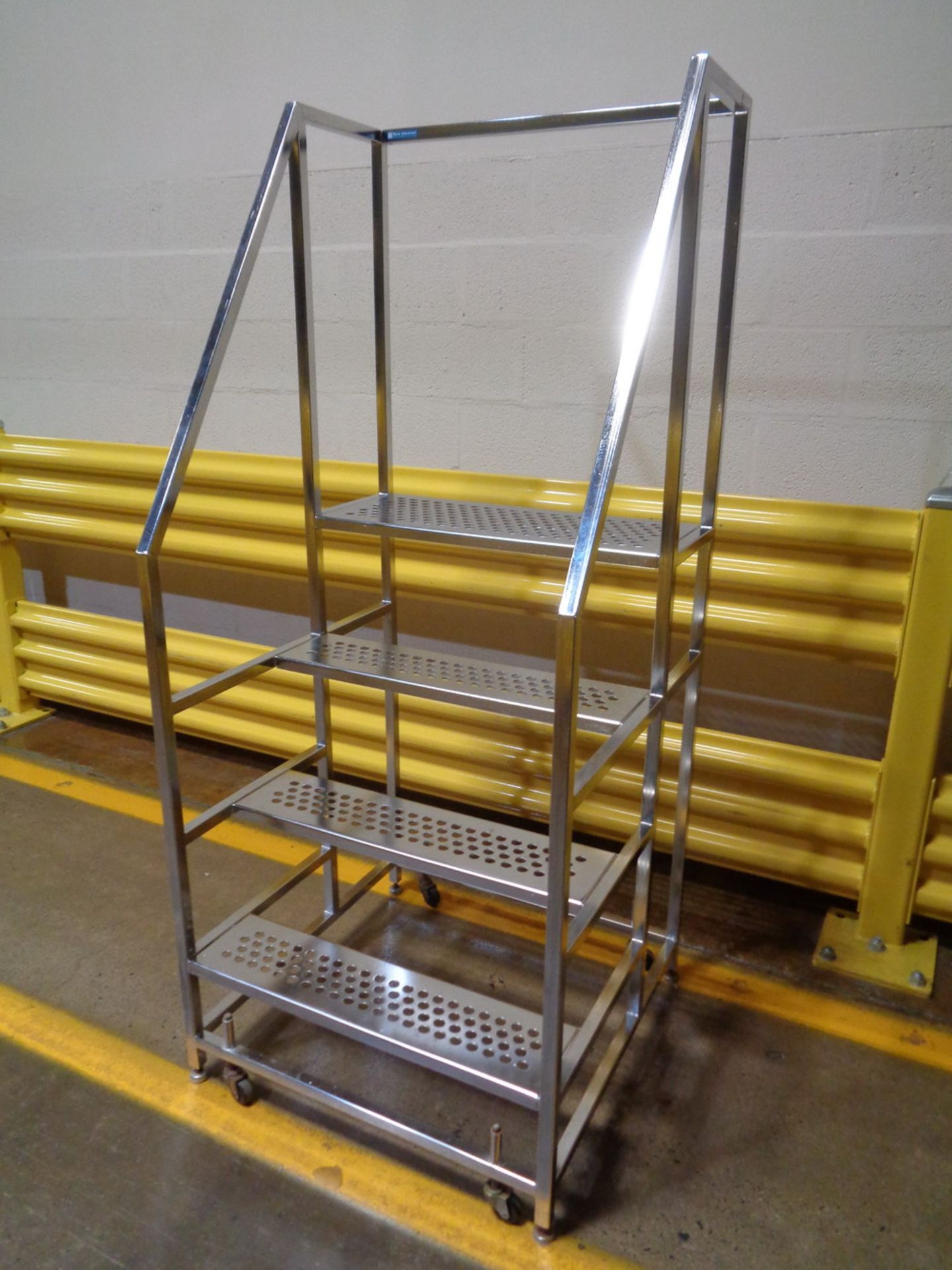 Stainless Steel 4 Step Portable Staircase - Image 2 of 2