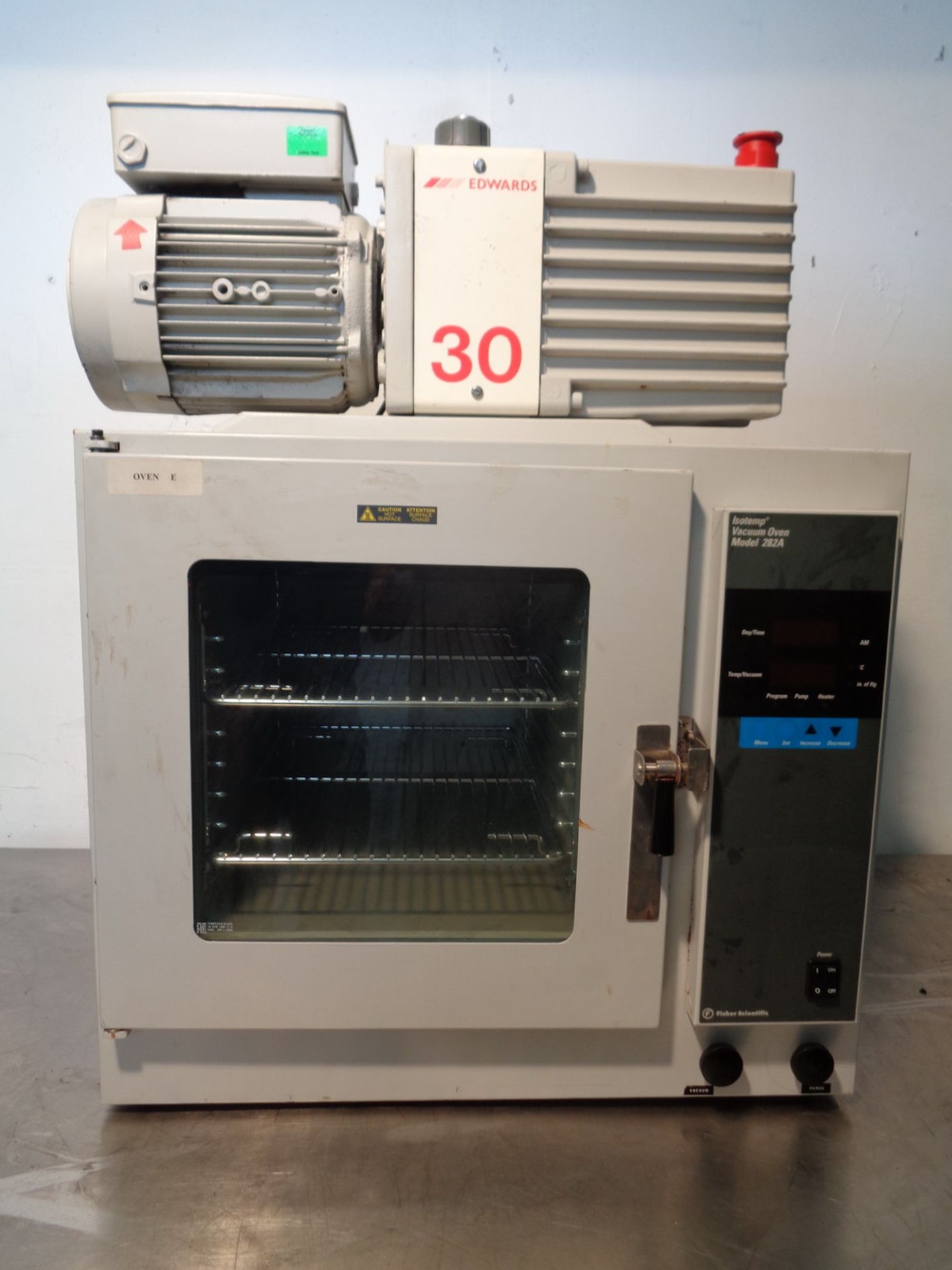 Fisher Scientific Isotemp Vacuum Oven, Model 282A.