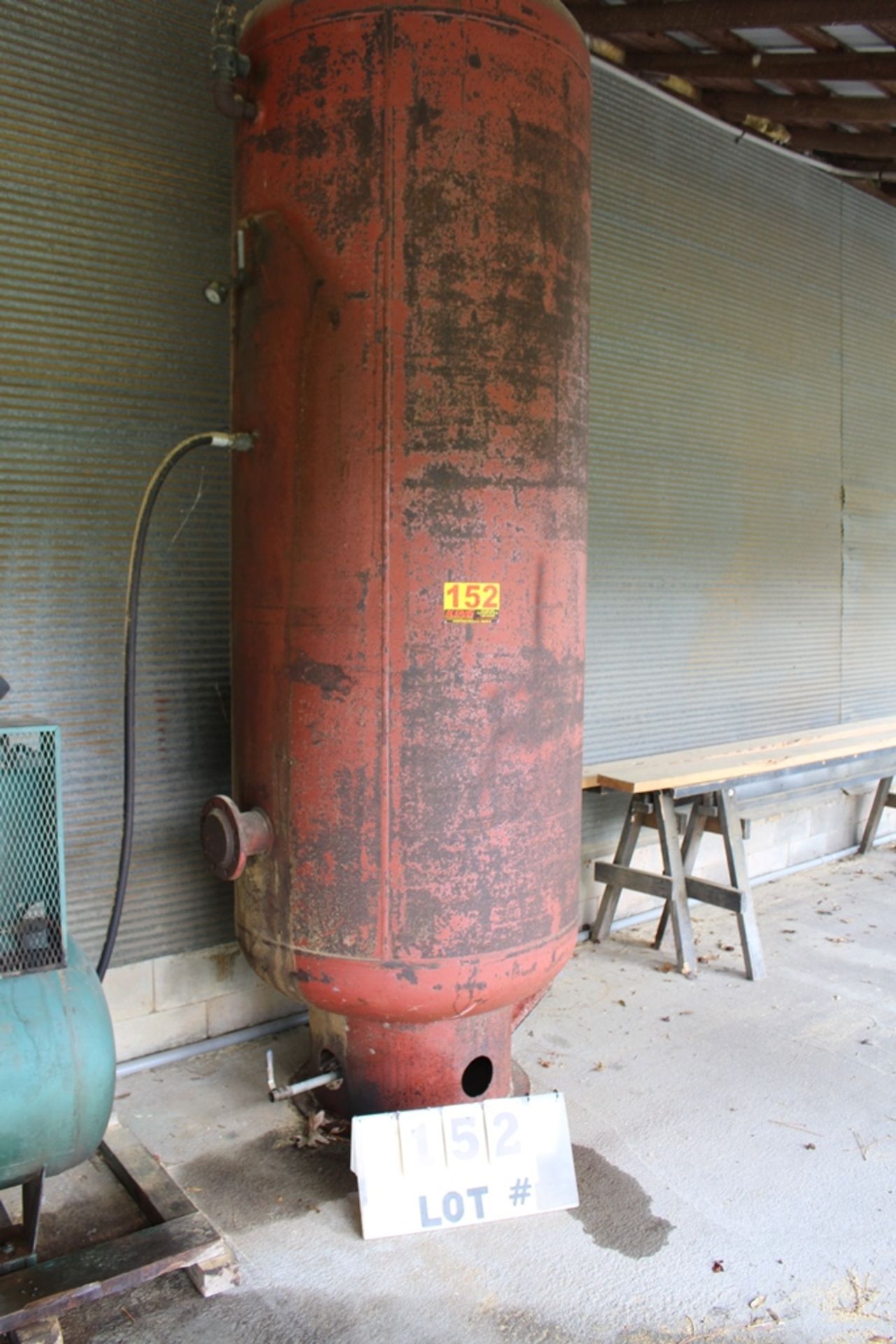 500 Gallon Air Holding Tank - Image 2 of 3