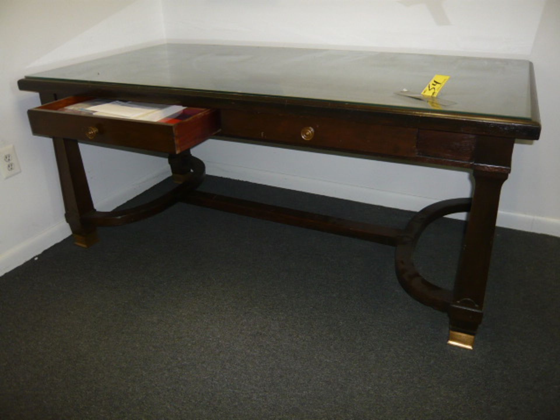 WOOD LINCOLN DESK WITH GLASS PROTECTIVE TOP
