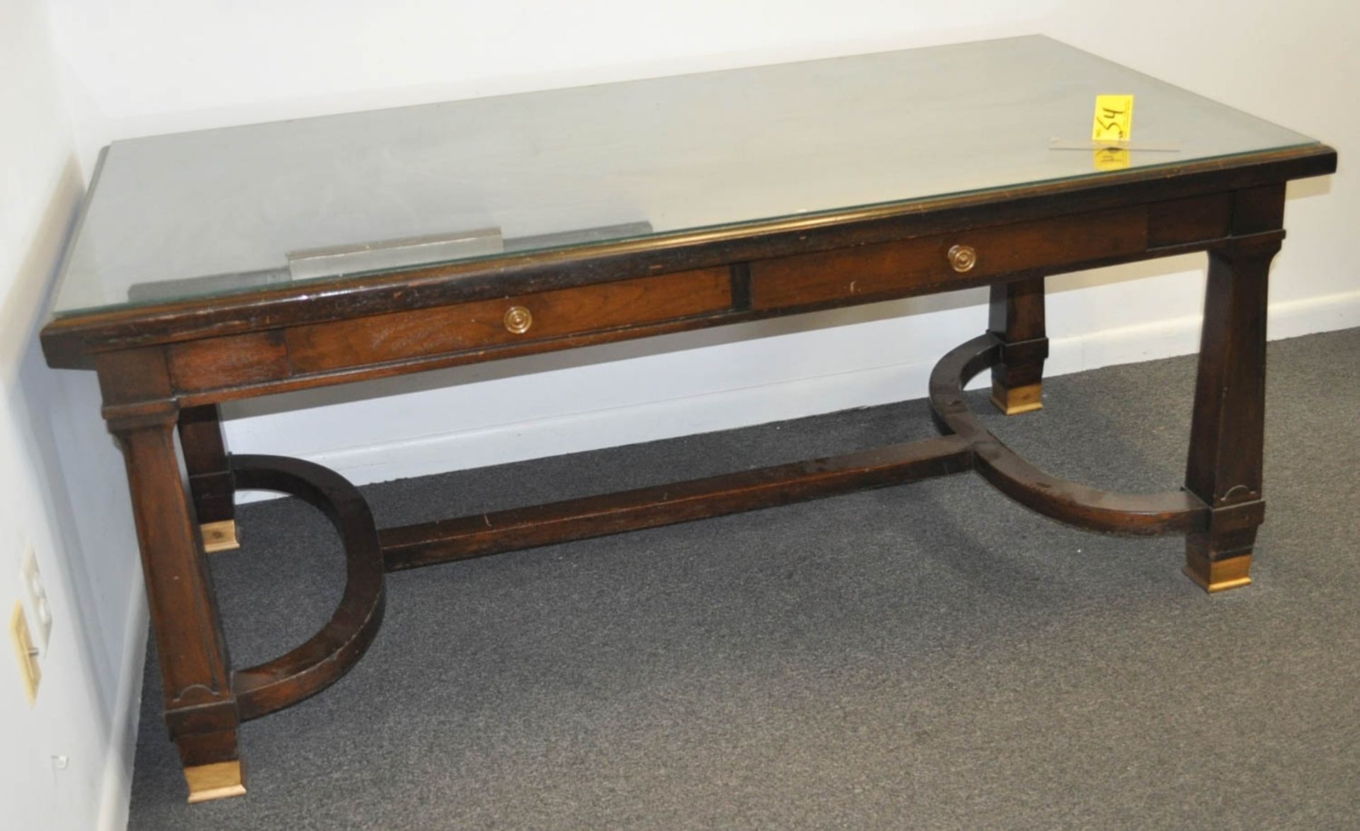 WOOD LINCOLN DESK WITH GLASS PROTECTIVE TOP - Image 2 of 3