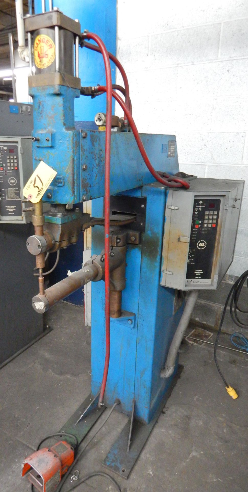 LORS MDL. 140AP 40-KVA SPOT WELDER, 220 PRIMARY VOLTS, INTERLOCK MDL. 105 SINGLE PHASE