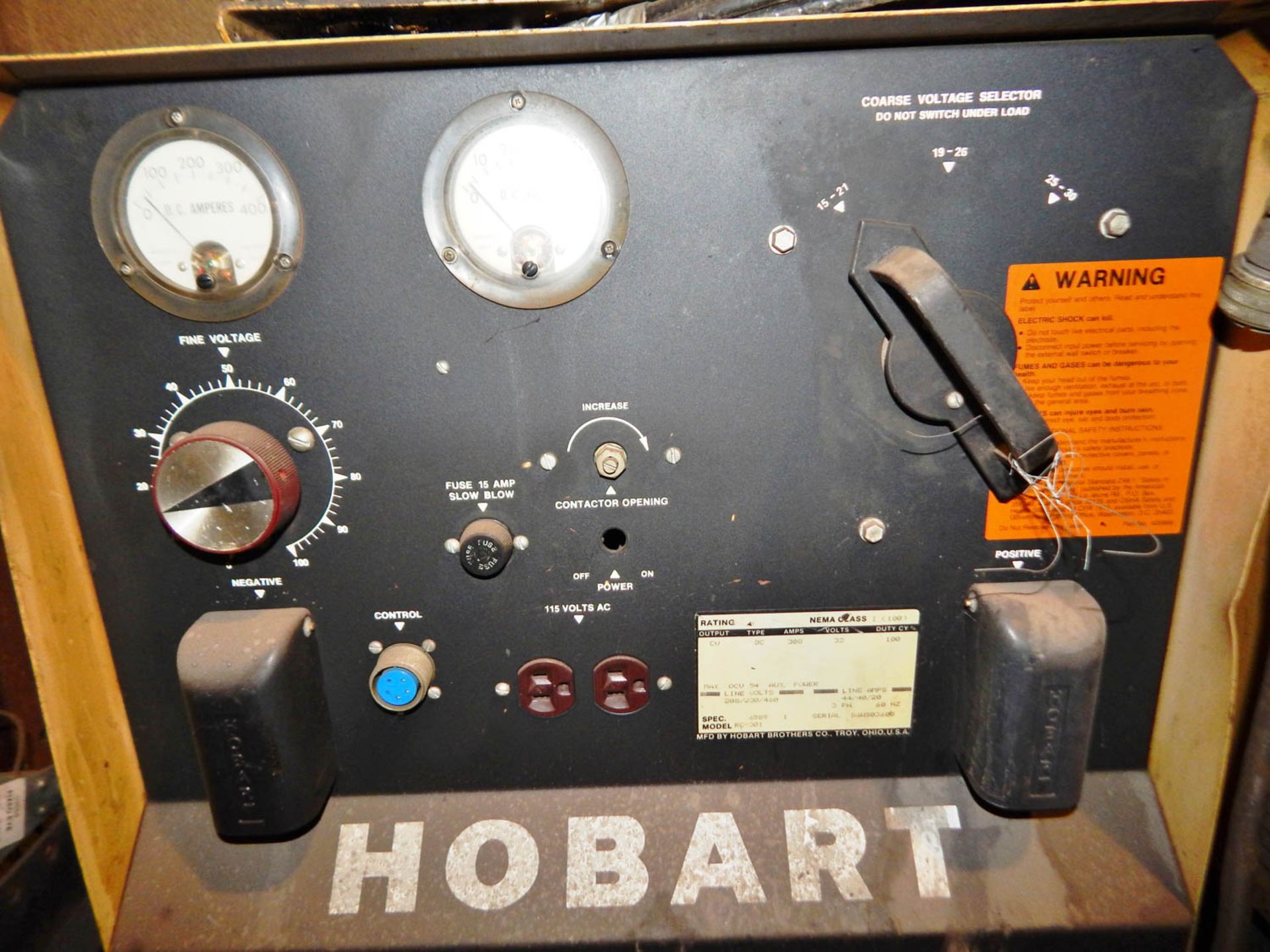 HOBART RC-301 AC/DC POWER SOURCE WITH HOBART 2400 WIRE FEEDER S/N: 86WS03608 - Image 2 of 2