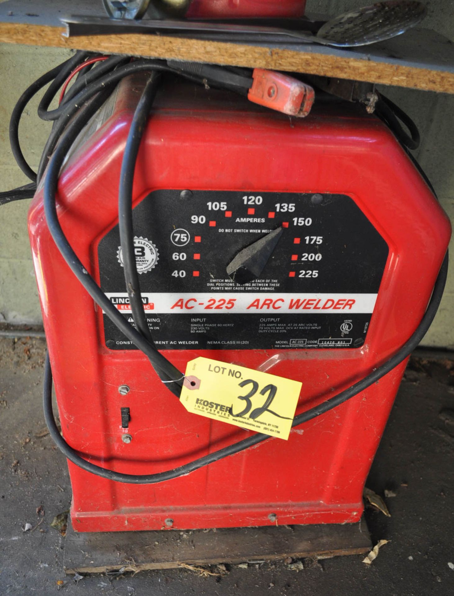 LINCOLN AC 225 200-AMP ARC WELDER