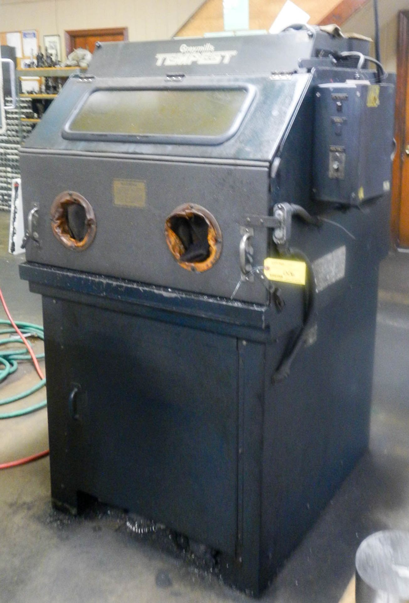GRAYMILLS TEMPEST HIGH PRESSURE CLEANING CABINET - Image 2 of 3