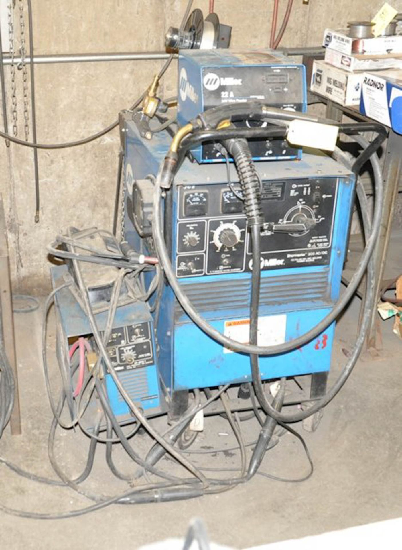 MILLER ''SHOPMASTER 300'' AC/DC WELDER, WITH 22A WIRE FEED