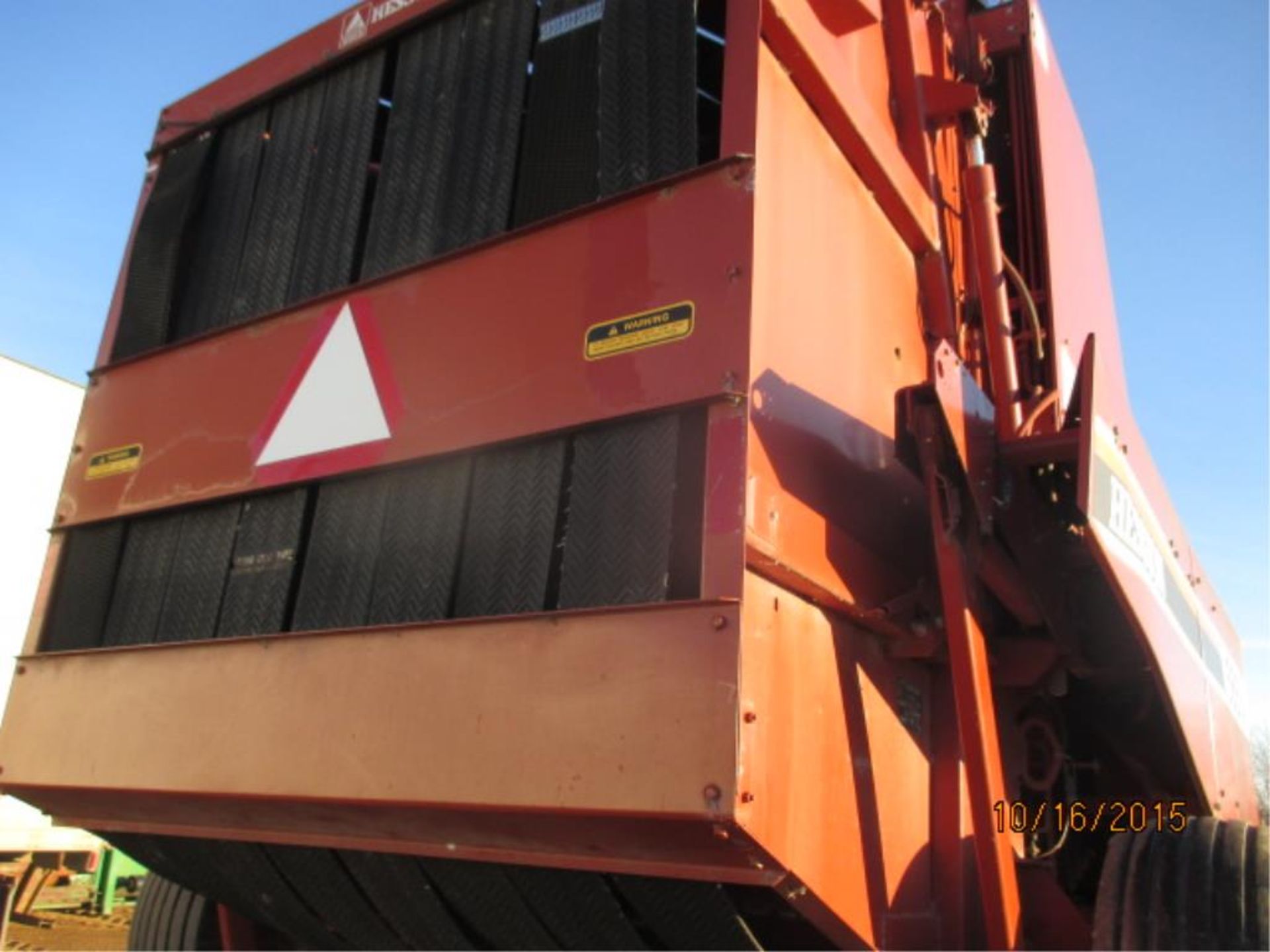 565A Hesston Hard Core Round Baler - Image 4 of 4