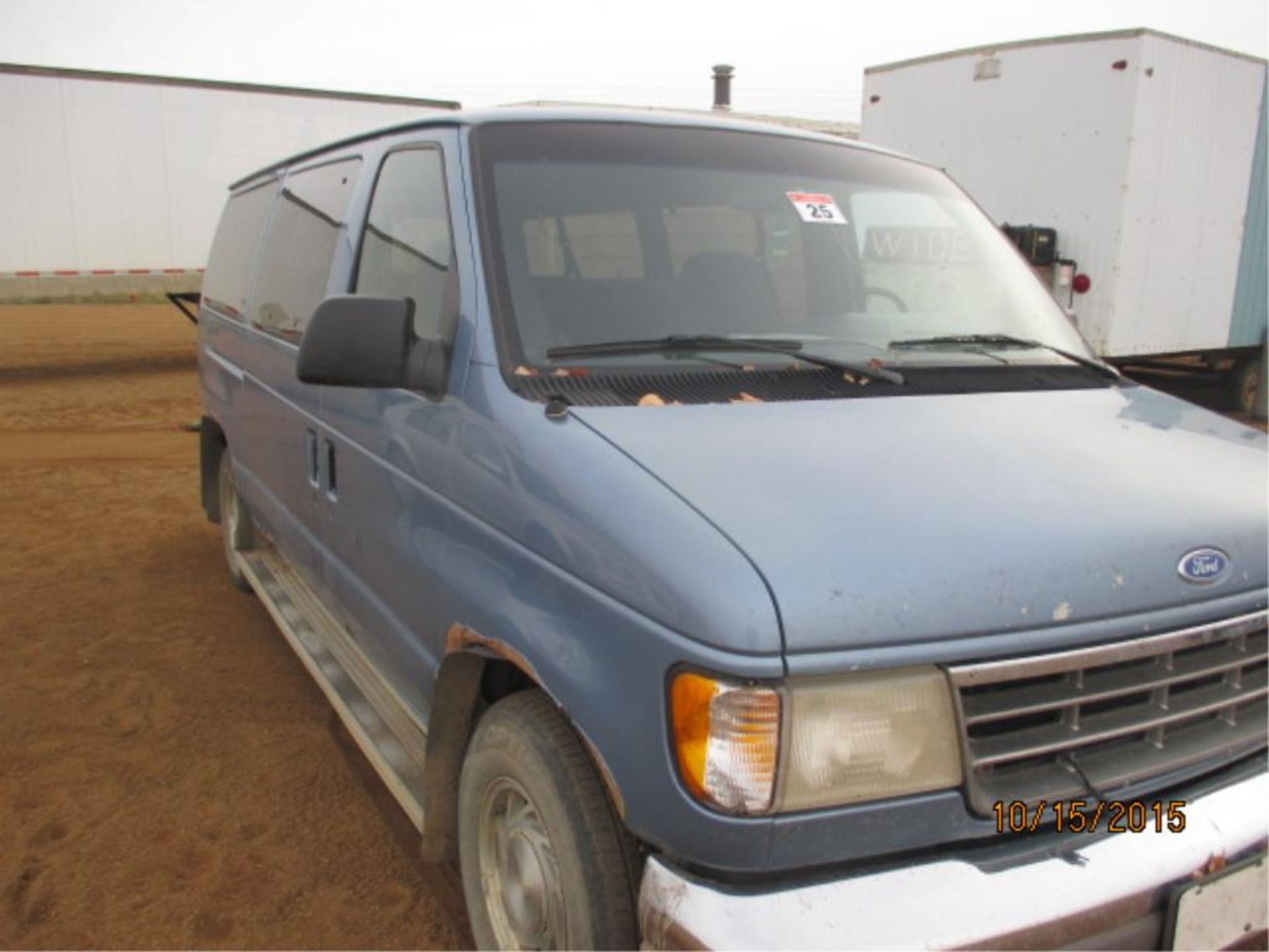 1994 Ford Clubwagon XLT Van 12 Passenger 335,475 kms (Motor Issues,  Possibly Gas Pump) VIN