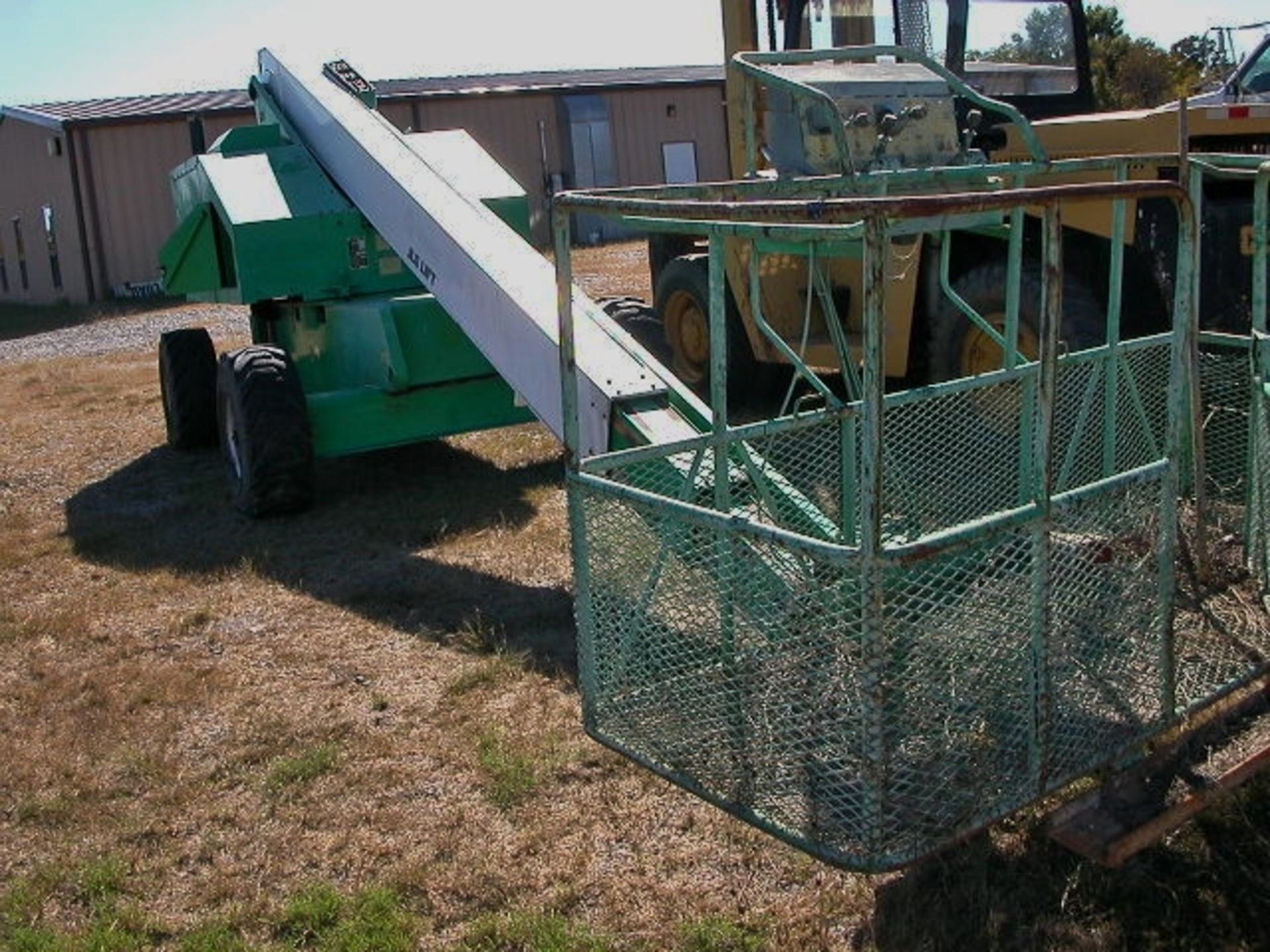 JLG Lift 60â�,��"� Reach (Man Cage) Good Working Condition per/Owner Last 4 of SER. #6655 - Image 2 of 6