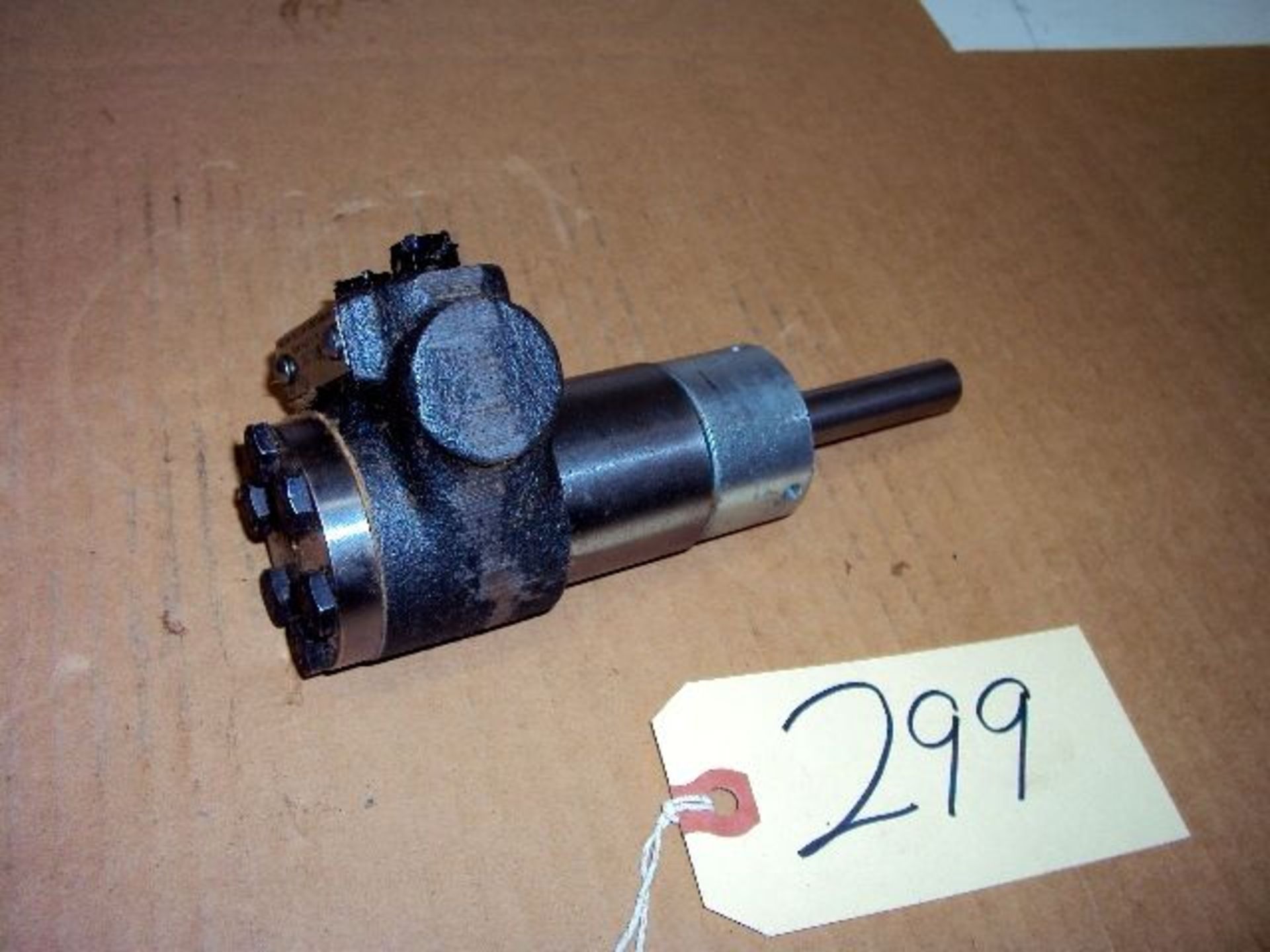 (2) Hydraulic Pumps (1) Viking C456 & Unbranded /299 - Image 5 of 7